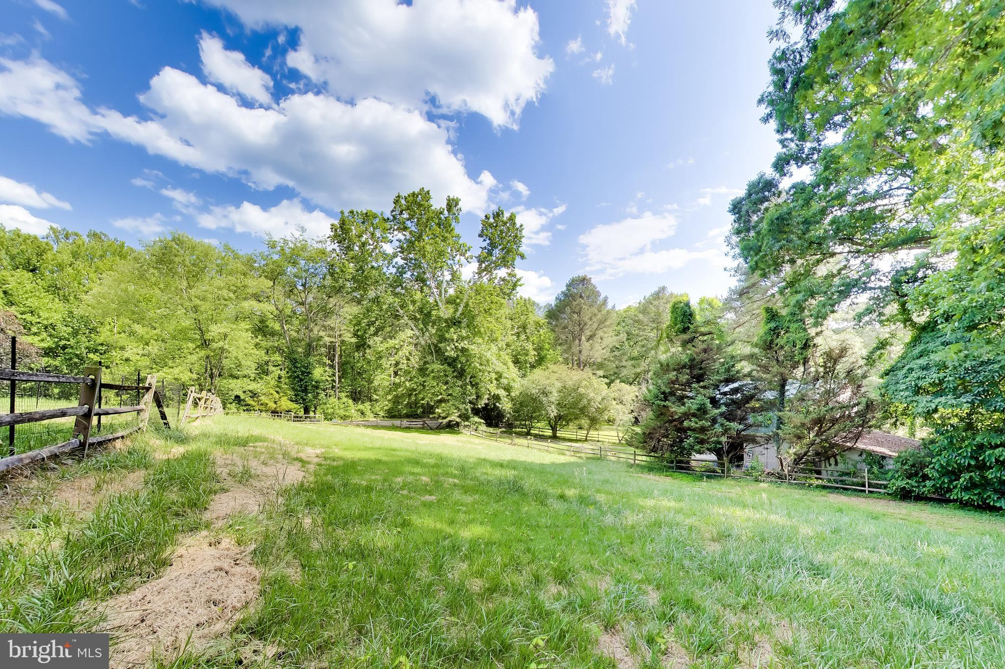 PARRANS WOODS - Residential