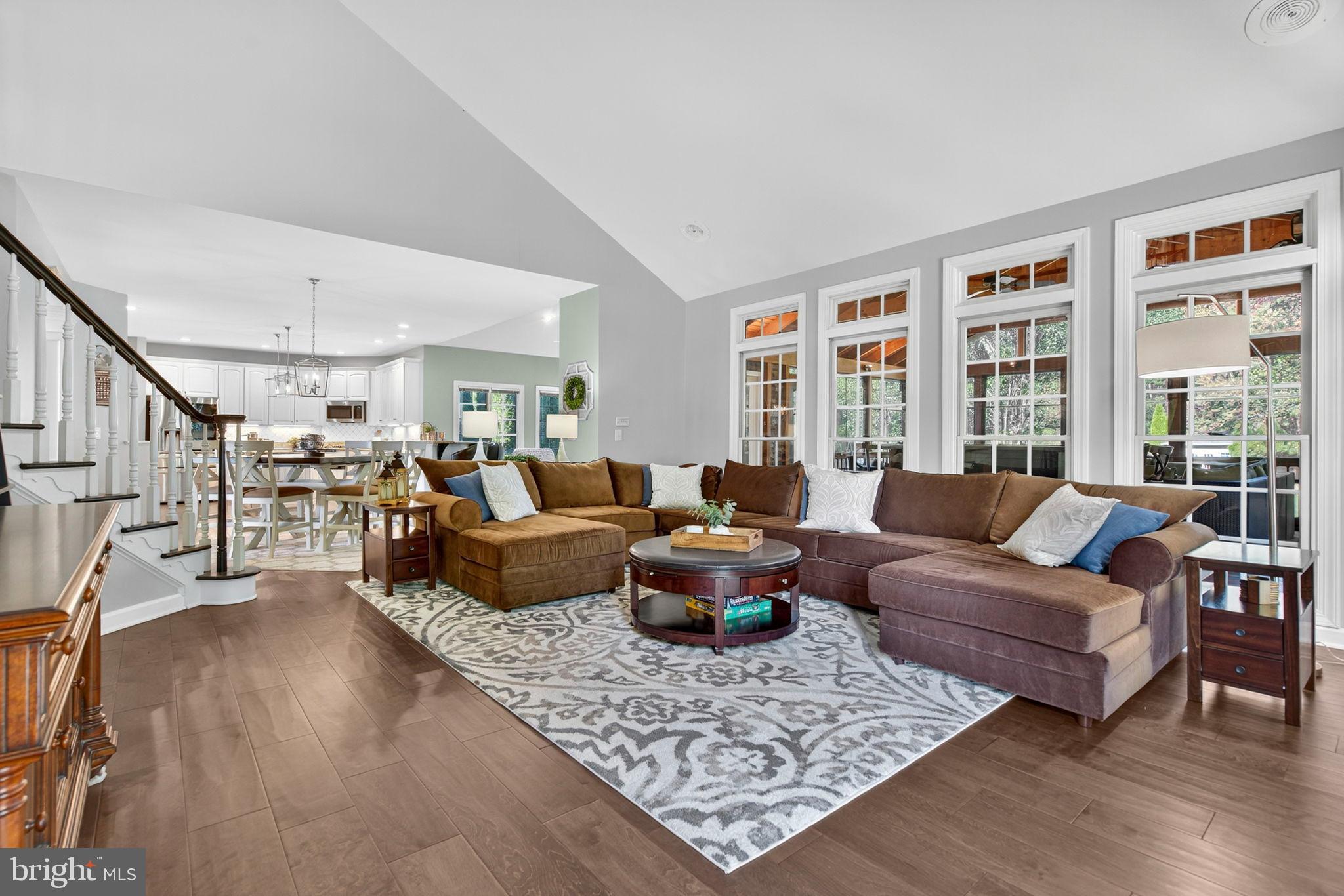 LENAH RUN - Residential