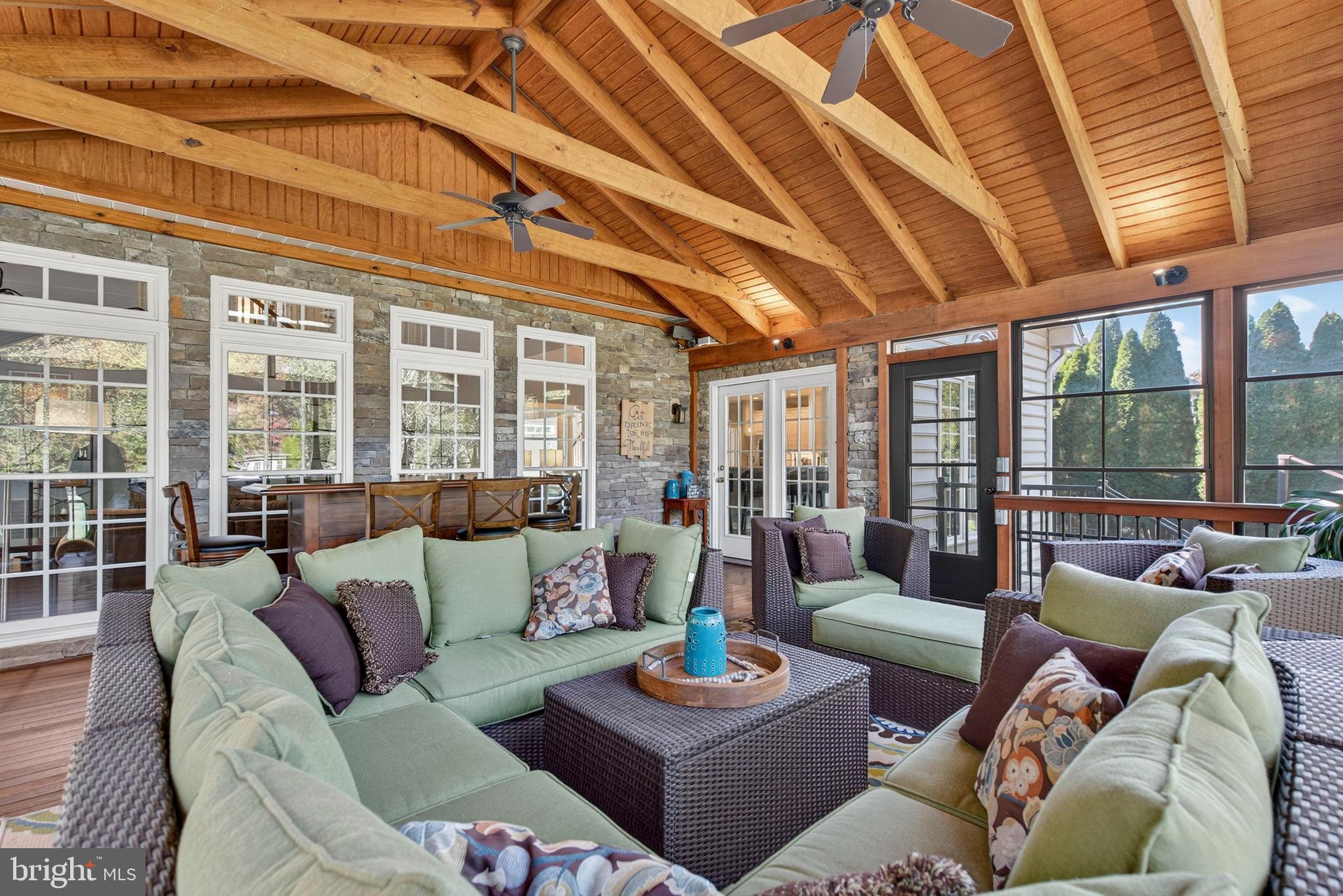 LENAH RUN - Residential