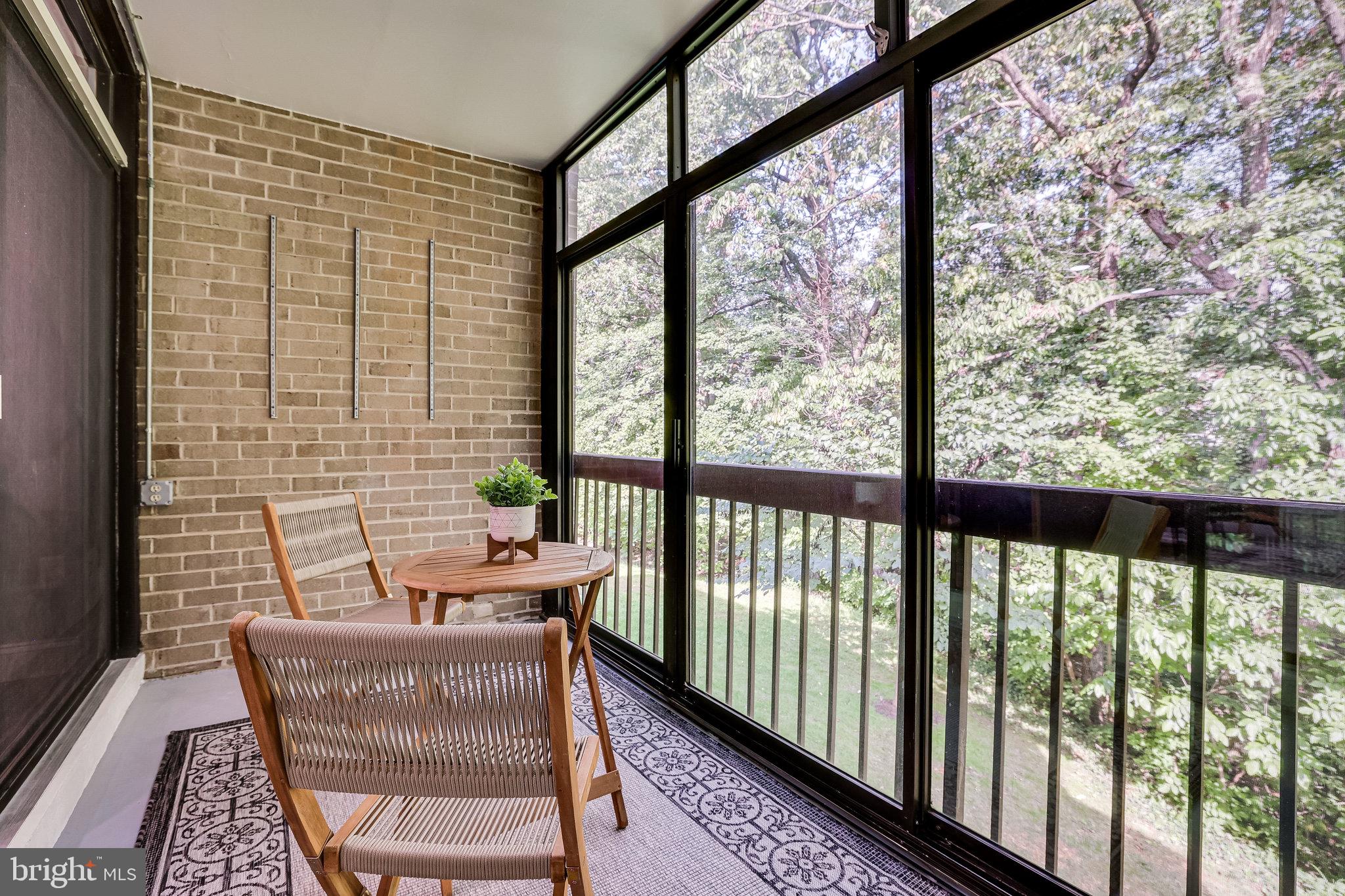 BENTANA PARK - Residential