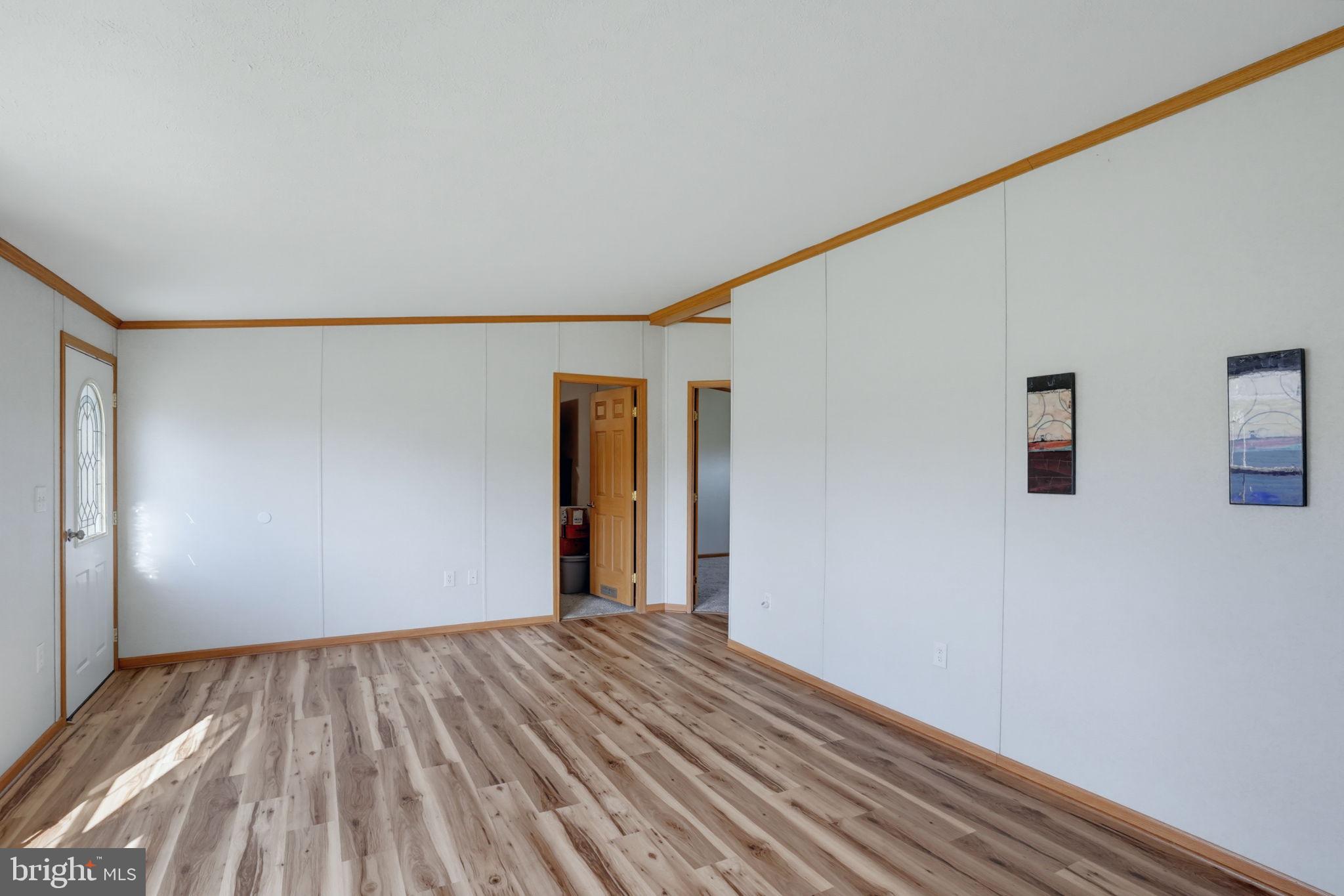 302 FOX POINTE DRIVE 211