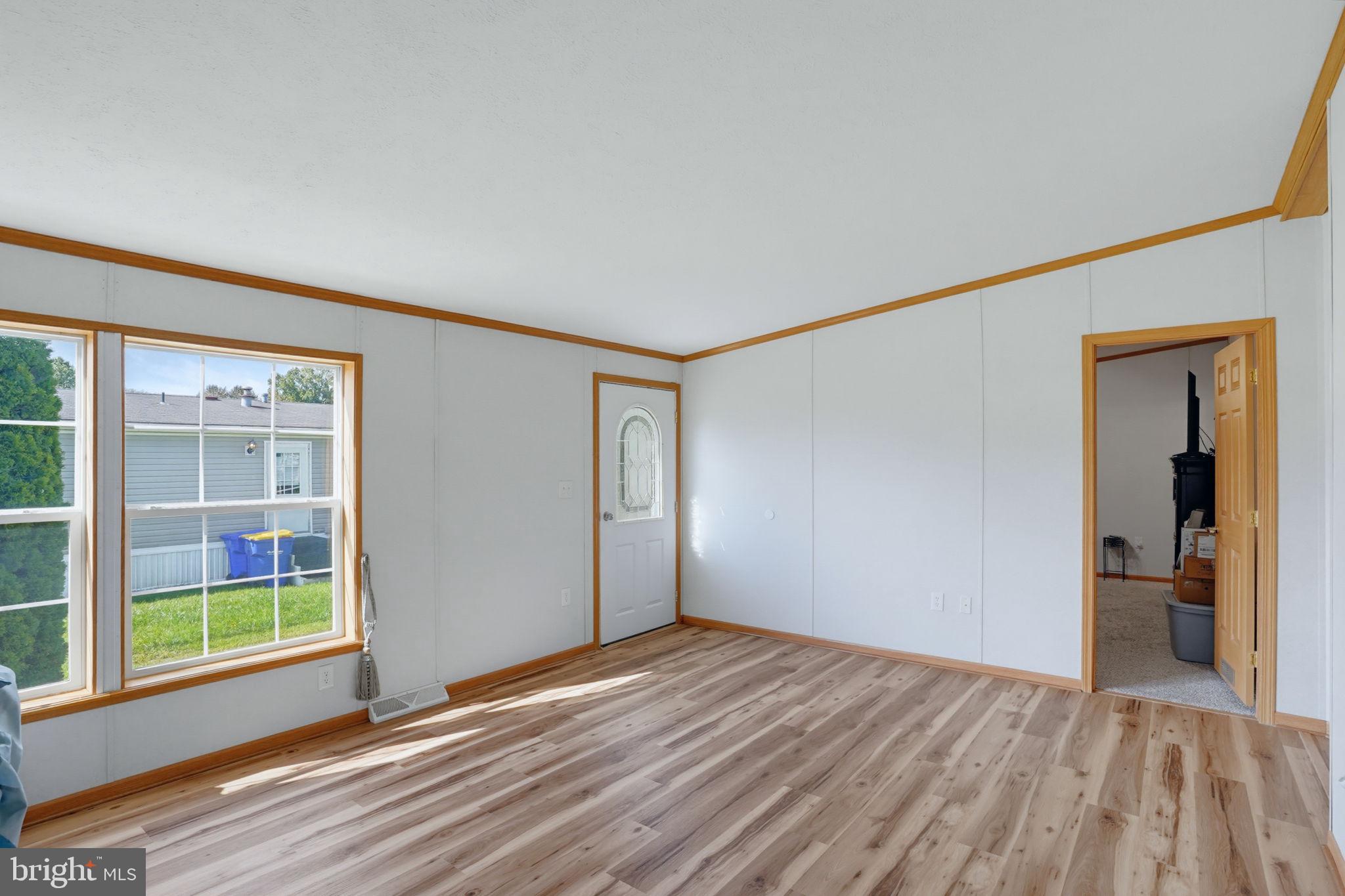 302 FOX POINTE DRIVE 211