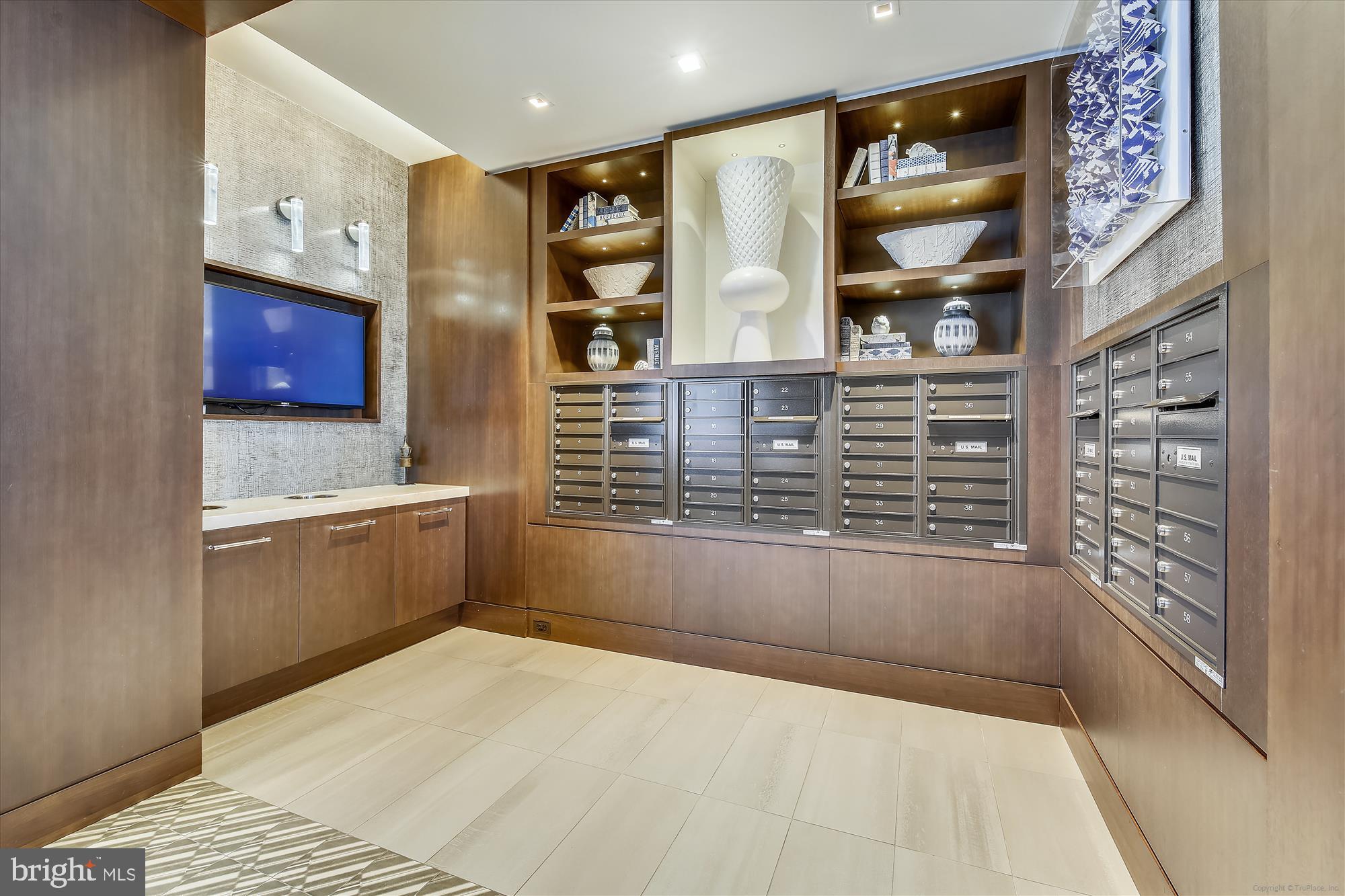 STONEHALL - Residential