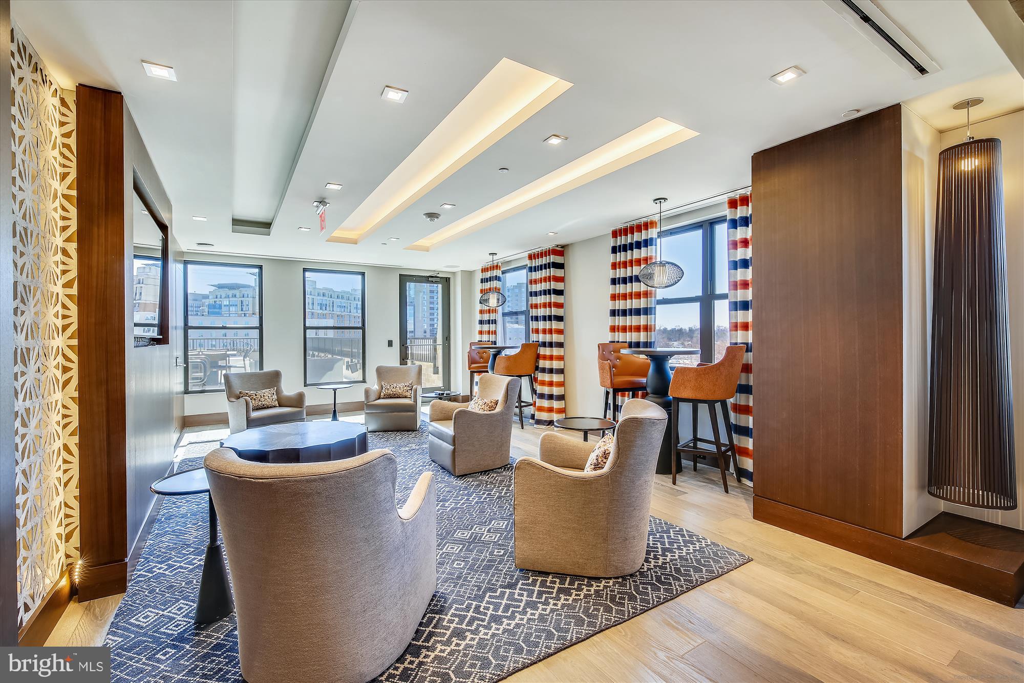 STONEHALL - Residential