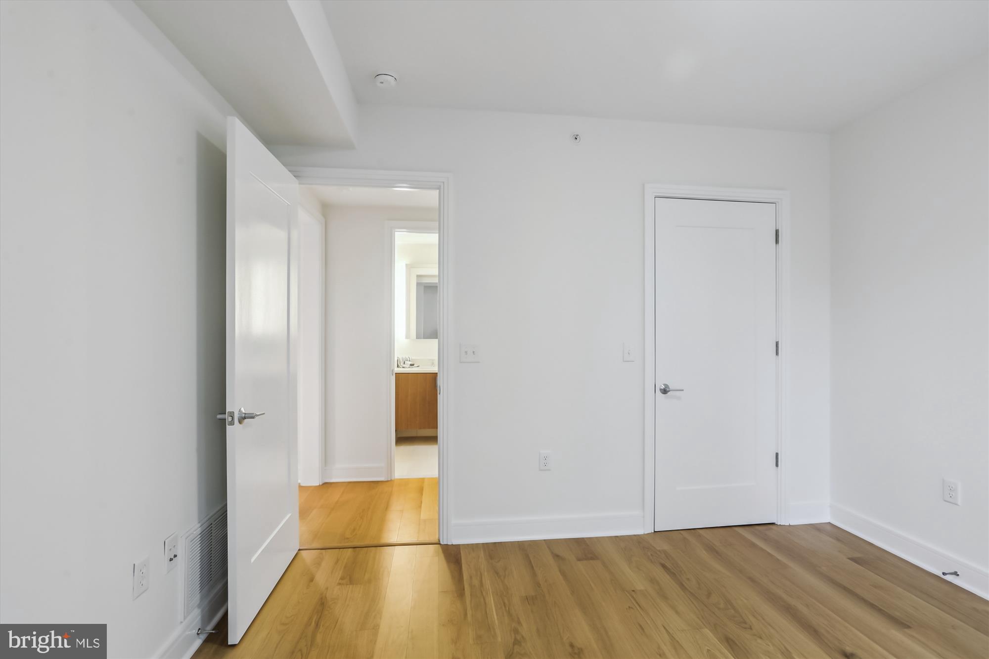 STONEHALL - Residential