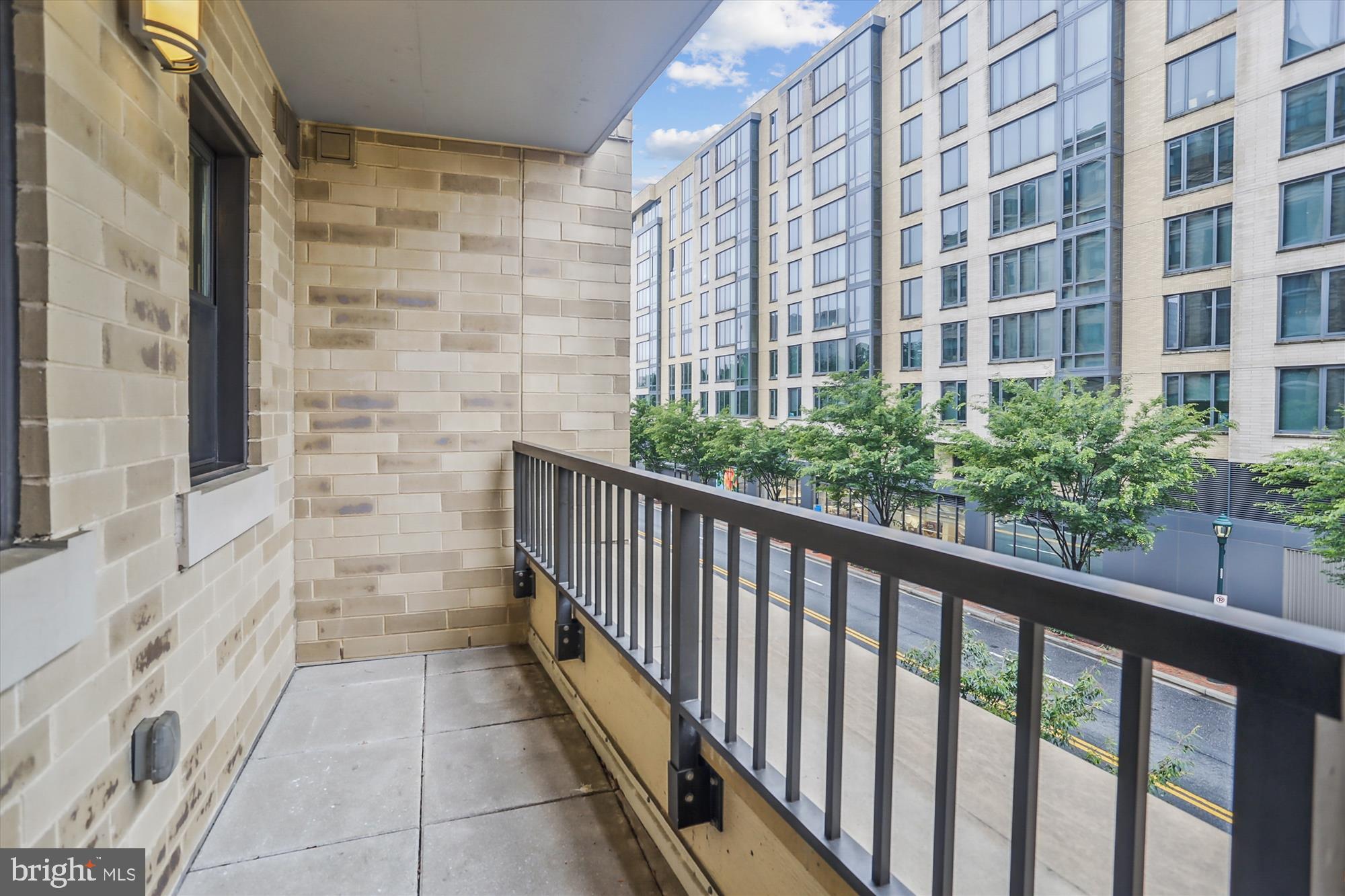 STONEHALL - Residential