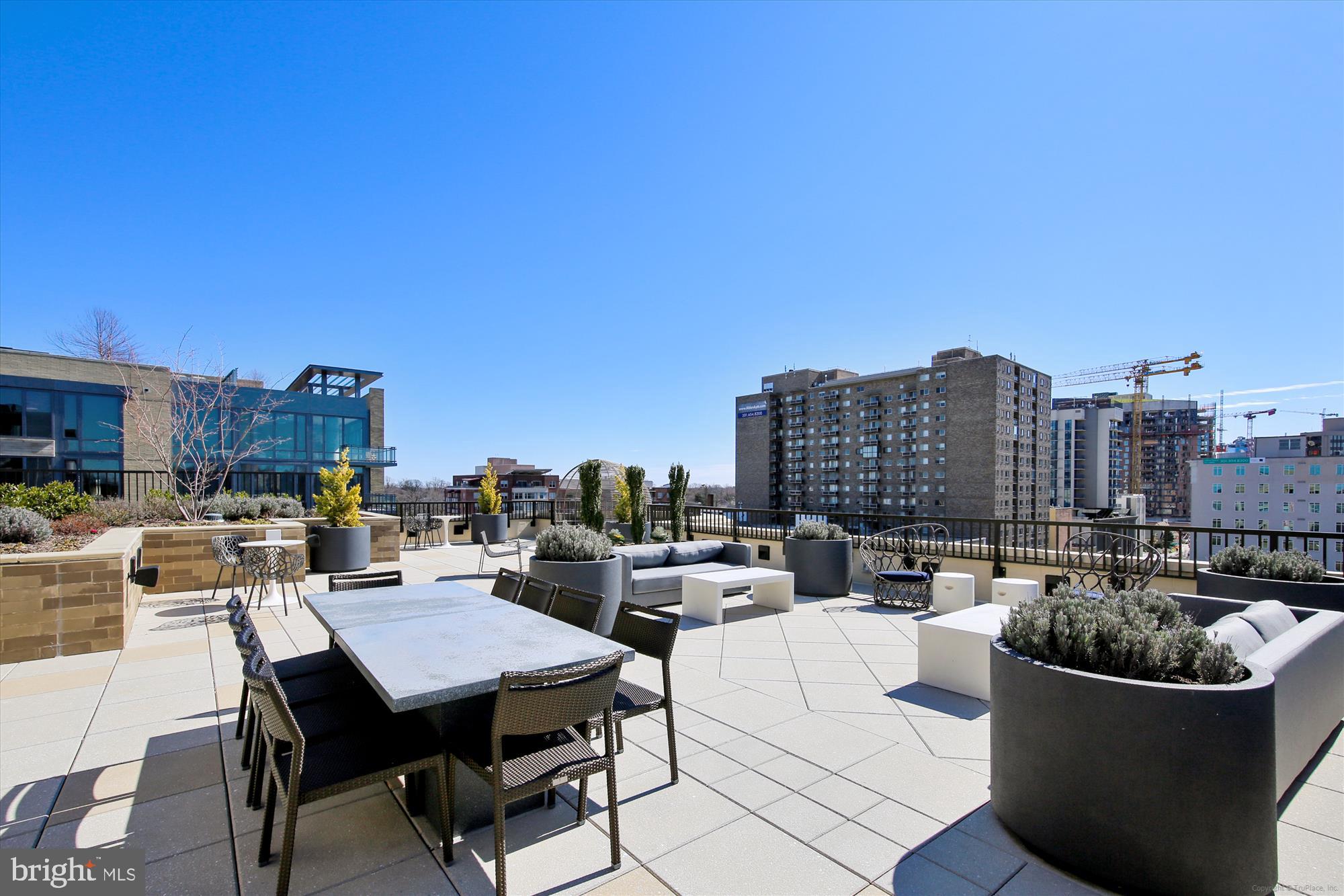 STONEHALL - Residential