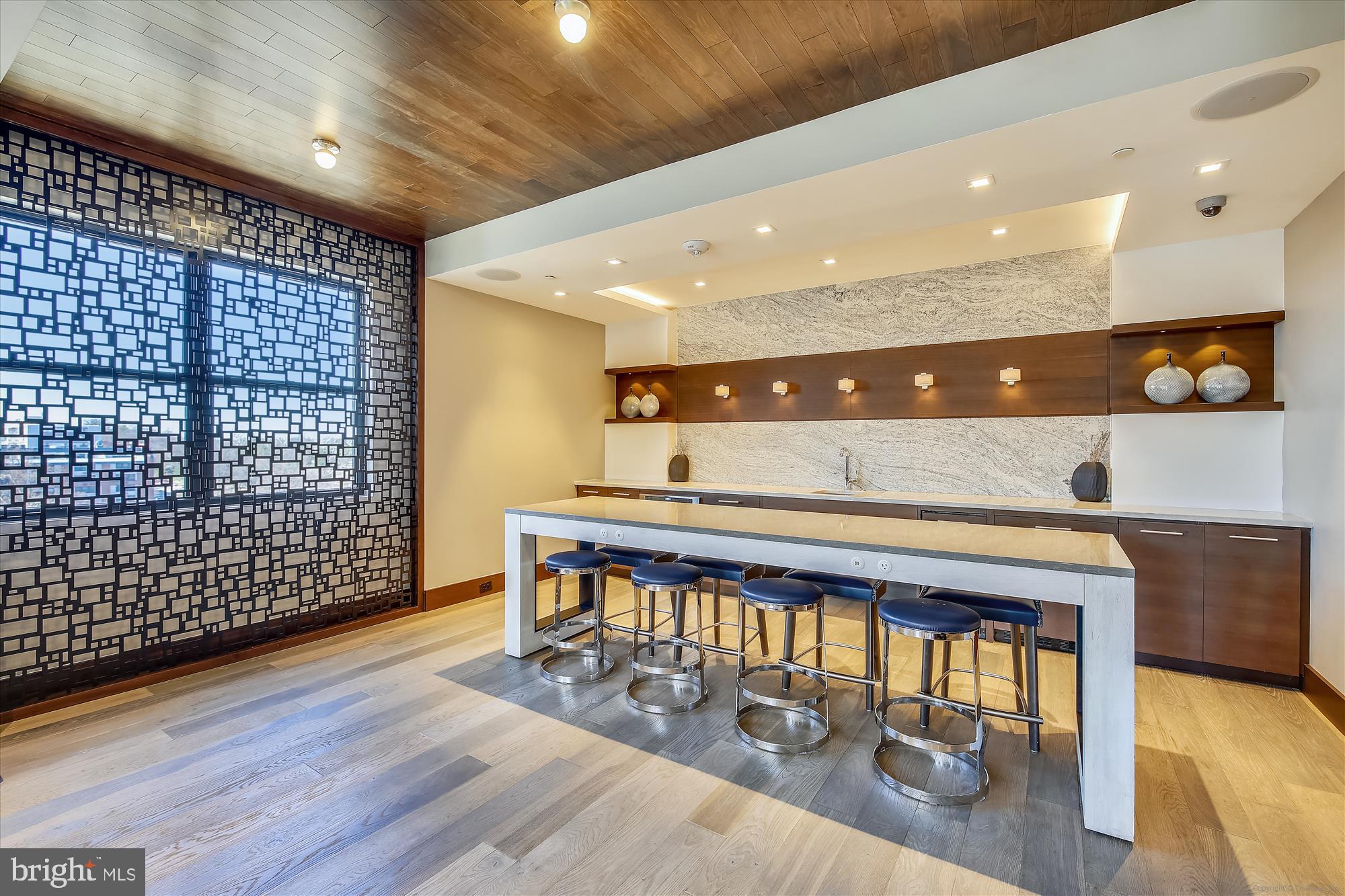 STONEHALL - Residential