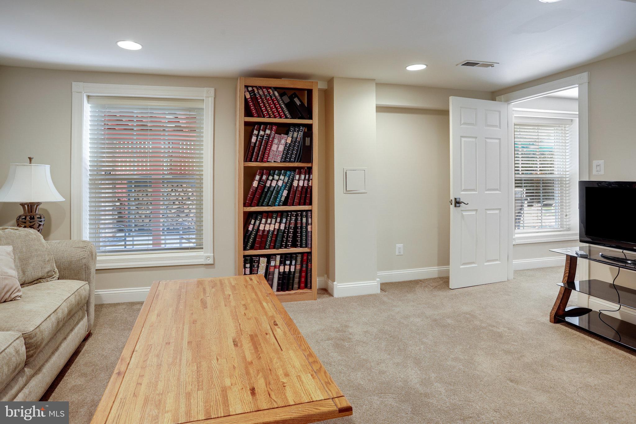 SEMINARY RIDGE - Residential