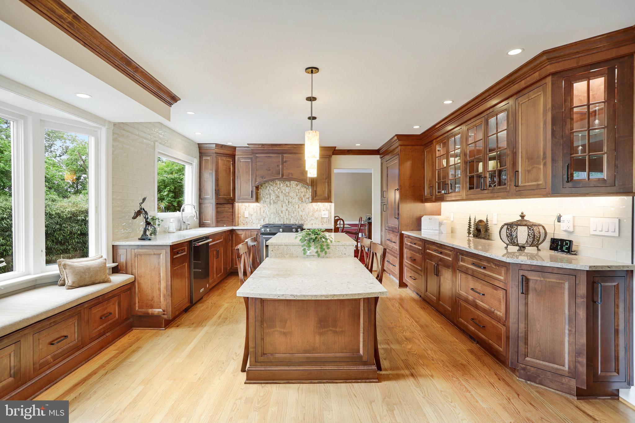 SEMINARY RIDGE - Residential