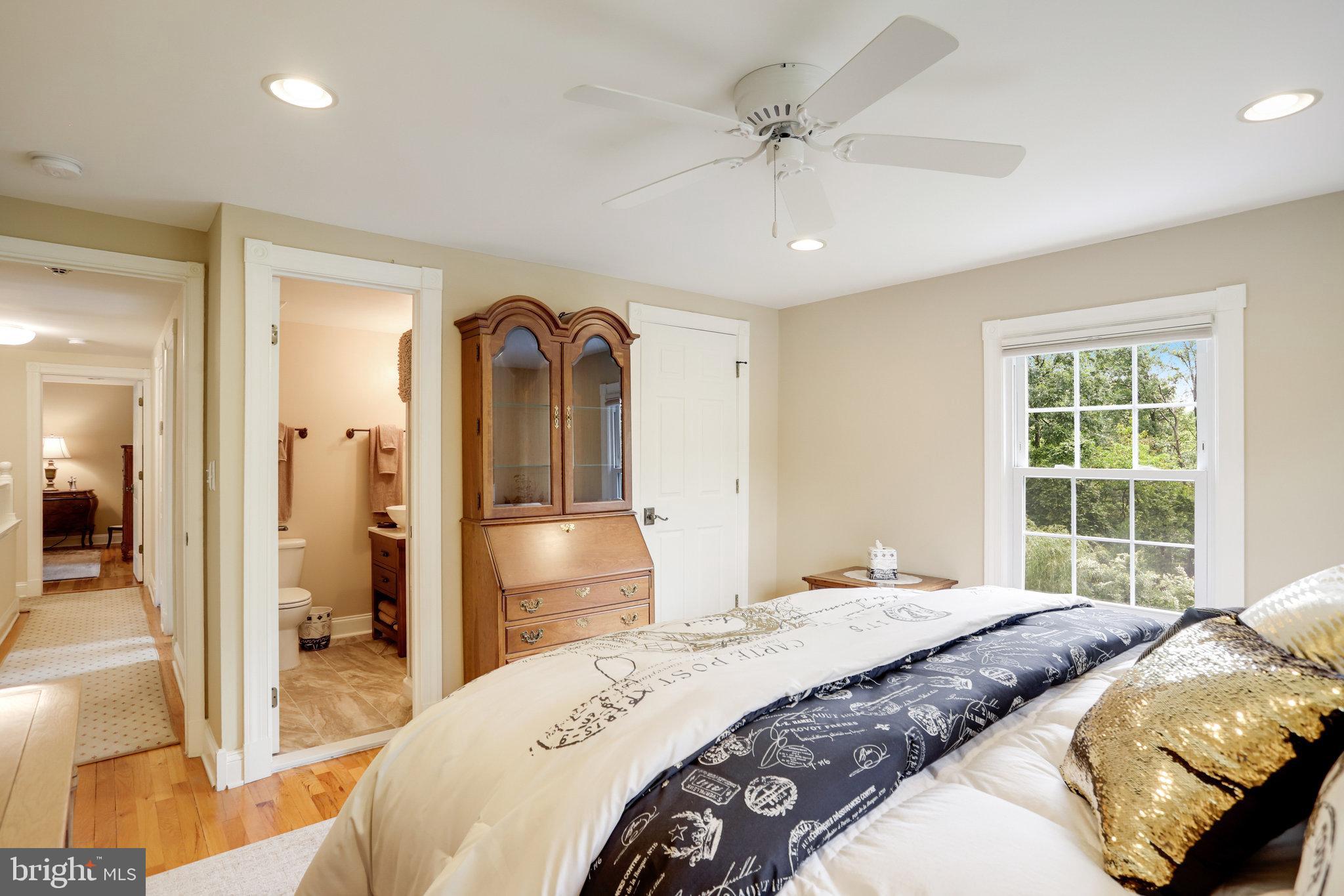 SEMINARY RIDGE - Residential