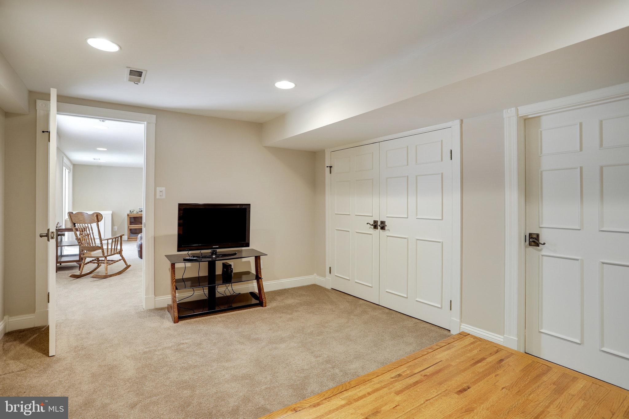 SEMINARY RIDGE - Residential