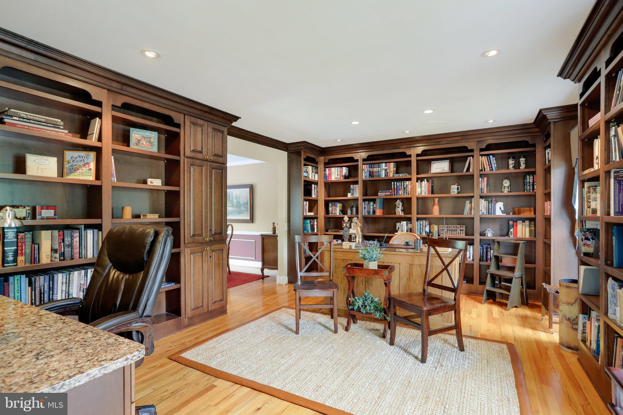 SEMINARY RIDGE - Residential