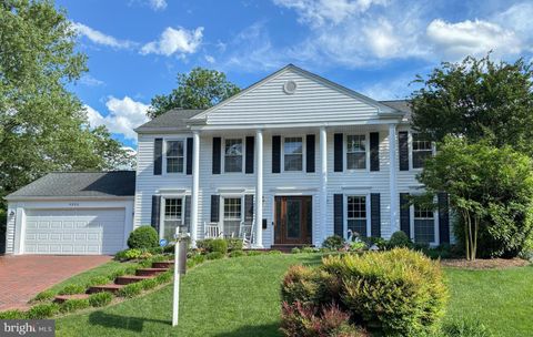 4004 FEATHERSTONE PLACE ALEXANDRIA VA 22304