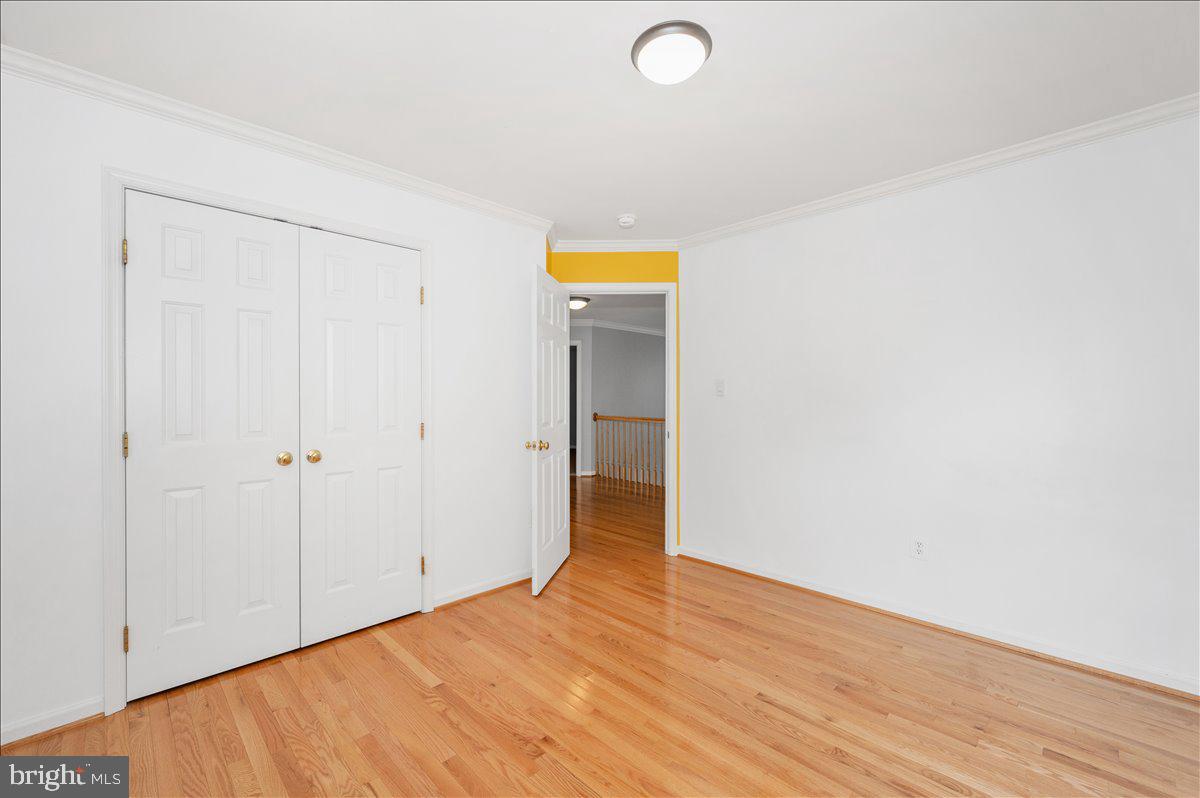 MANOR OAKS - Residential