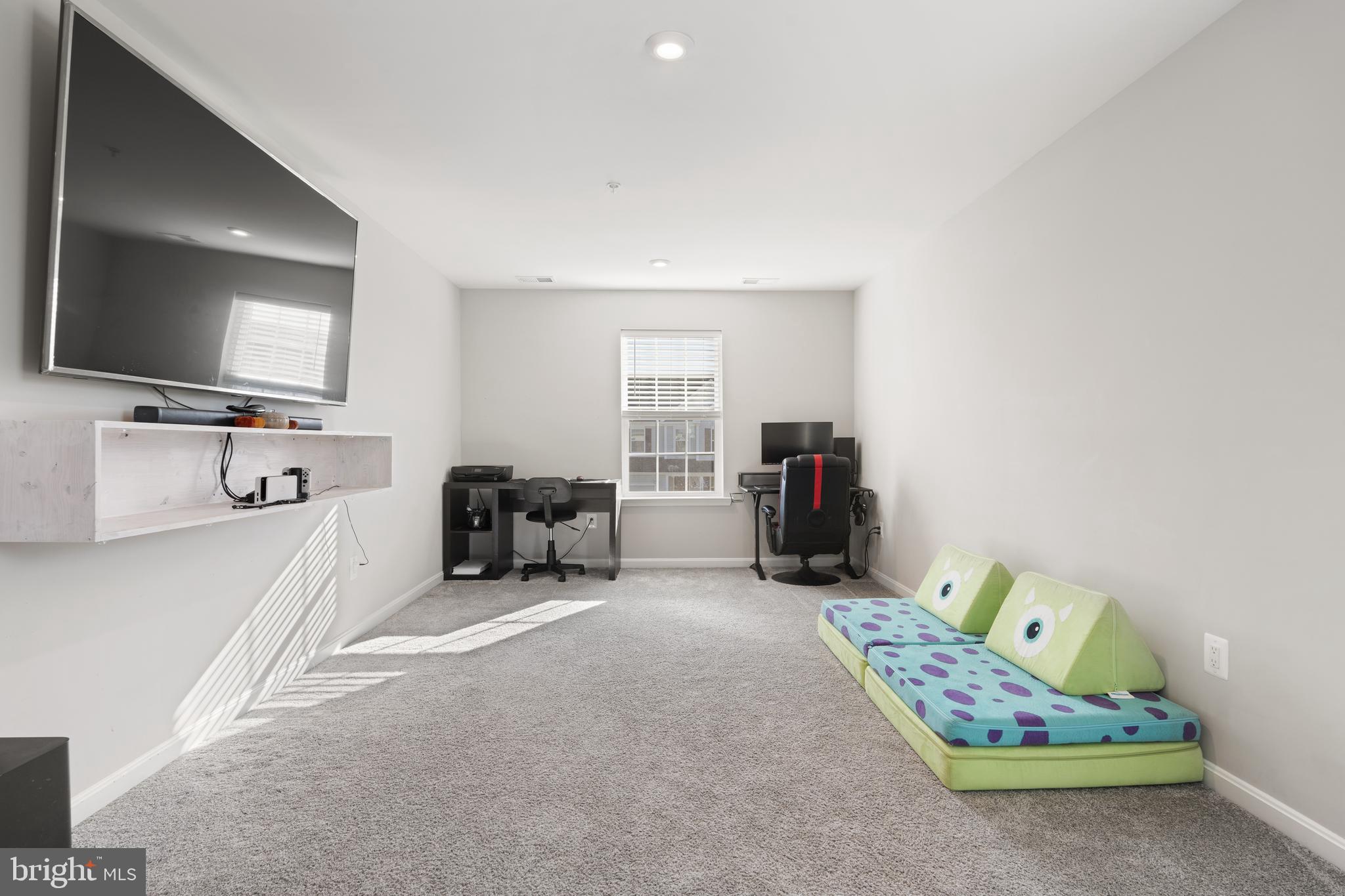 HAGERS CROSSING - Residential