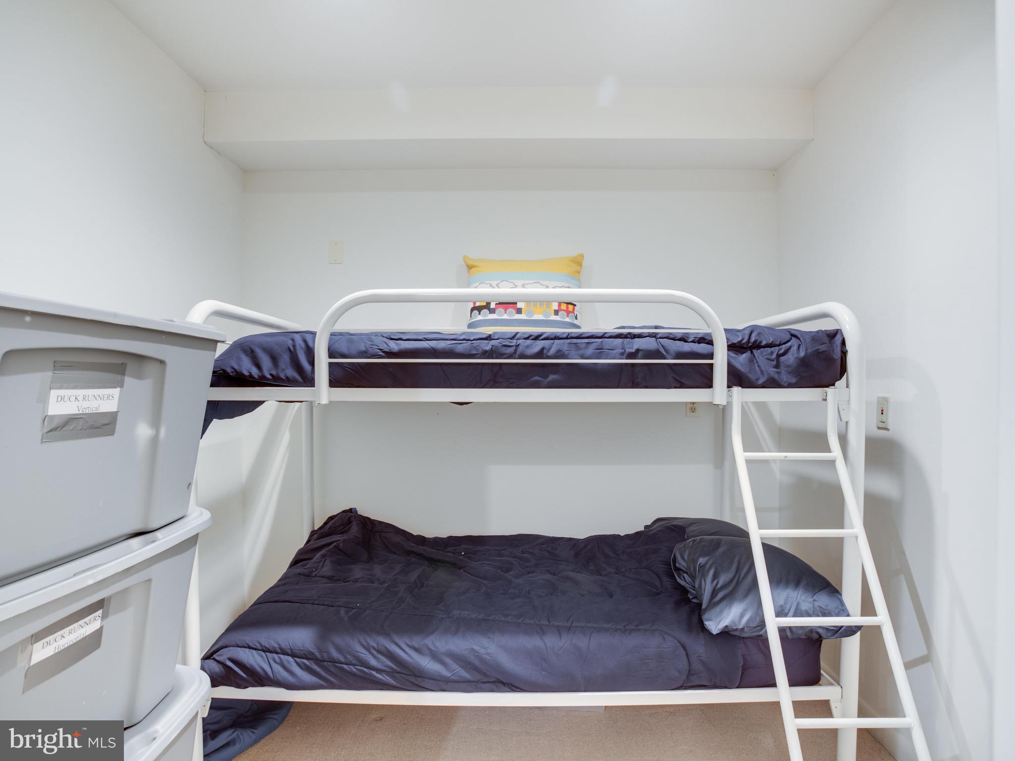 SCIENTISTS CLIFFS - Residential