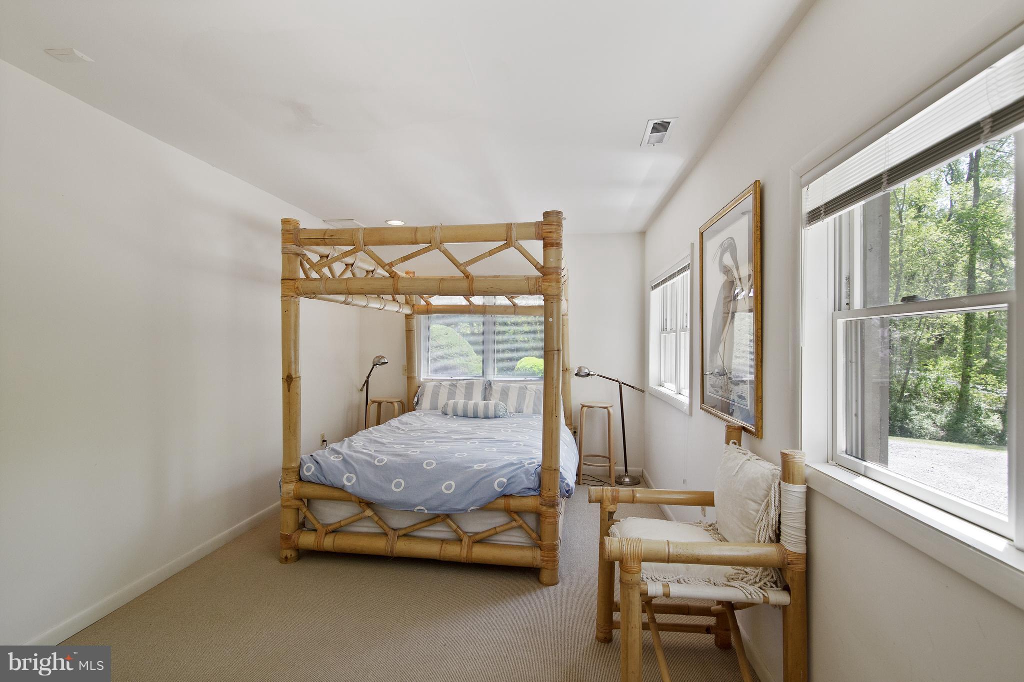 SCIENTISTS CLIFFS - Residential