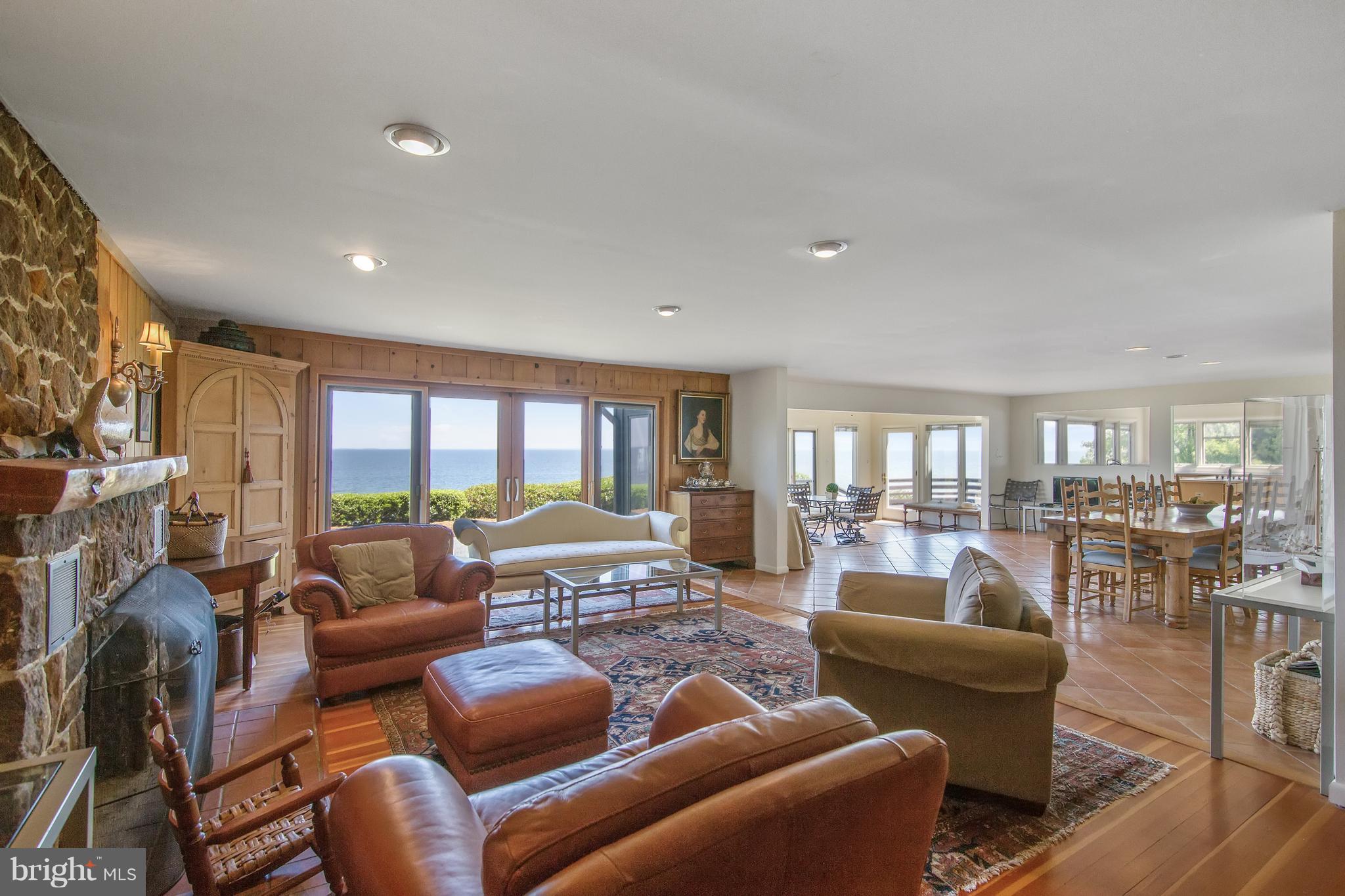 SCIENTISTS CLIFFS - Residential