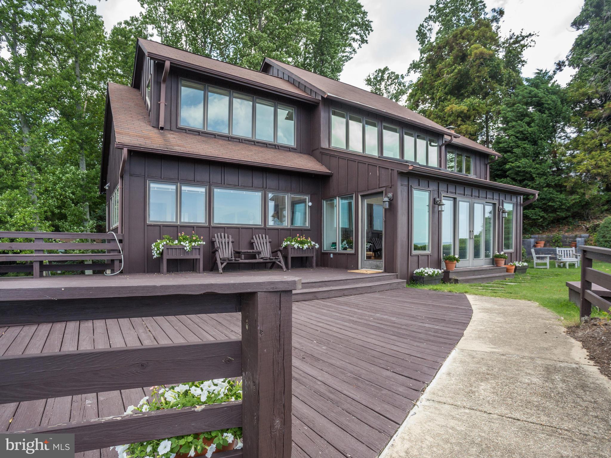 SCIENTISTS CLIFFS - Residential