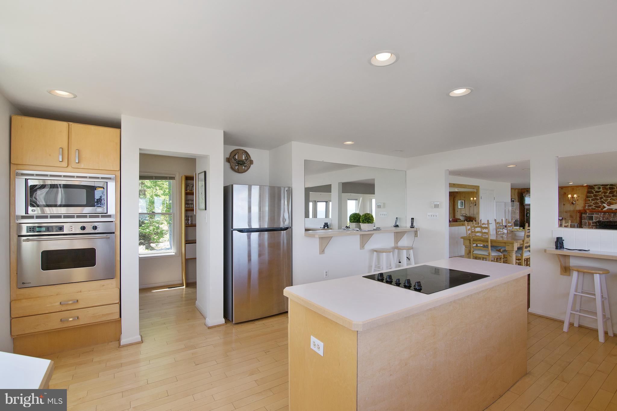 SCIENTISTS CLIFFS - Residential