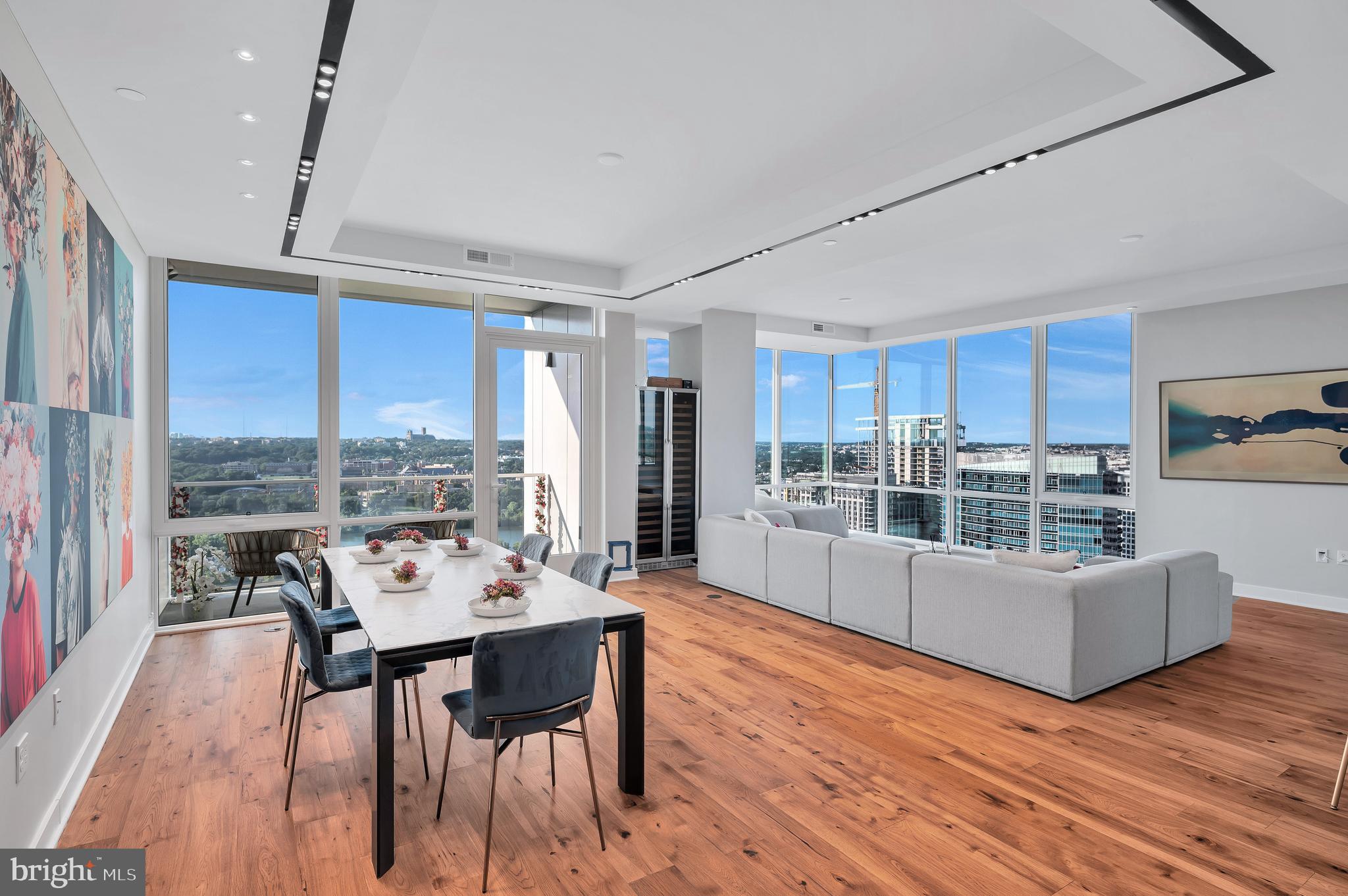 ROSSLYN - Residential Lease