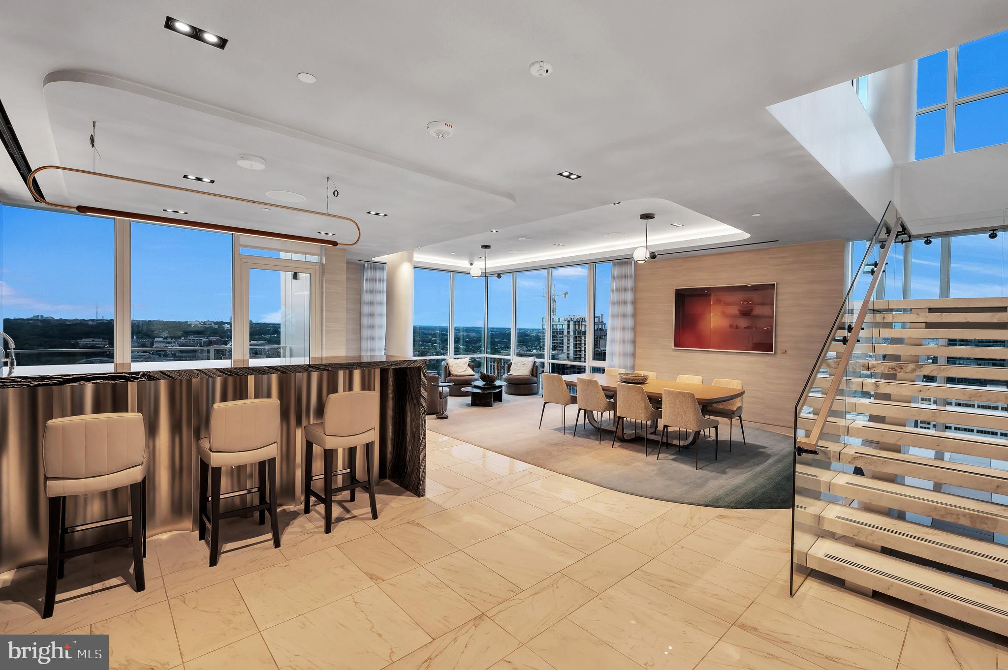 ROSSLYN - Residential Lease