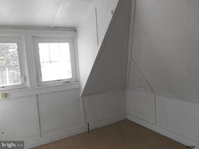 THE AVENUES - Residential