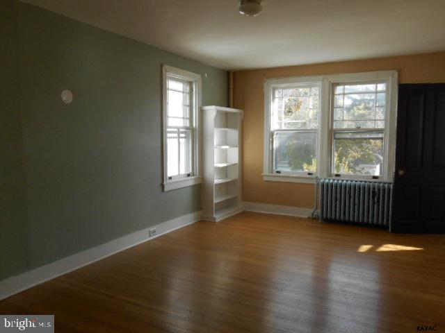 THE AVENUES - Residential