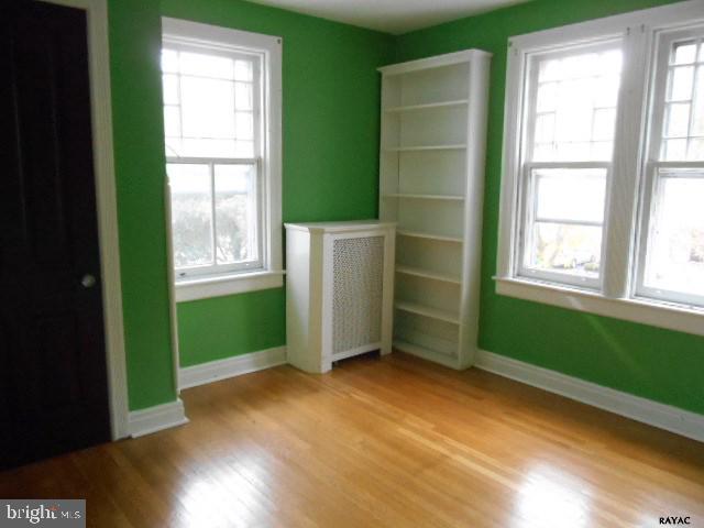 THE AVENUES - Residential