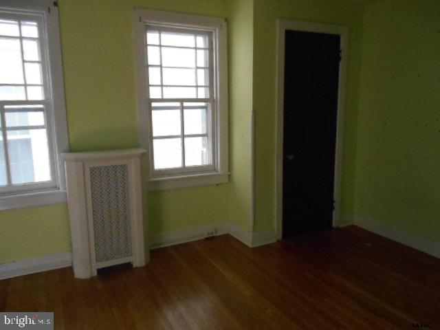 THE AVENUES - Residential