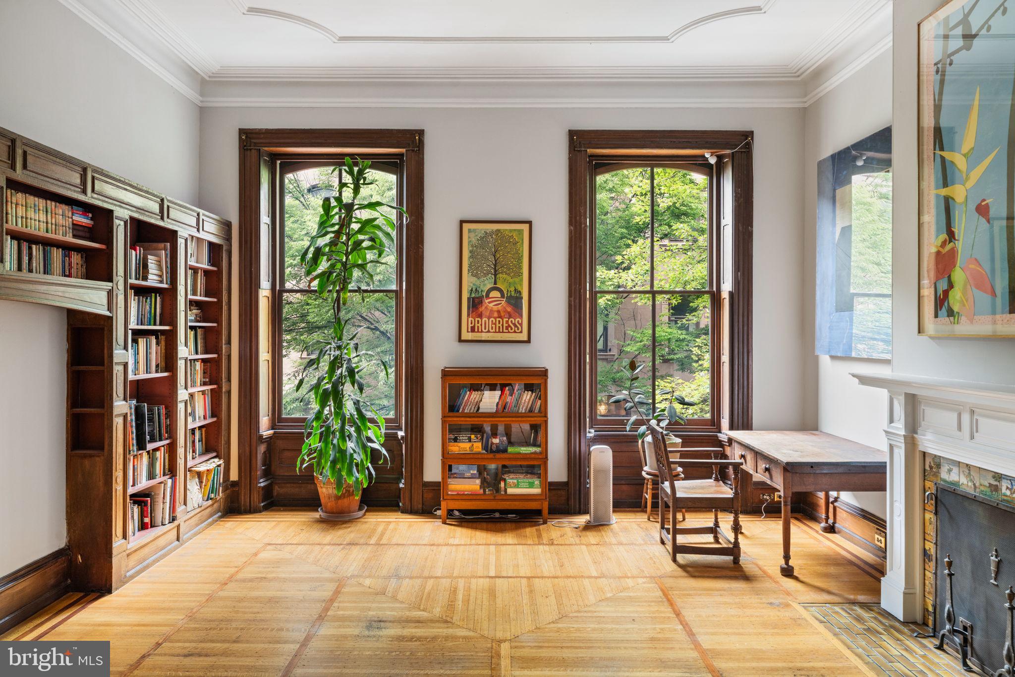 RITTENHOUSE SQUARE - Residential