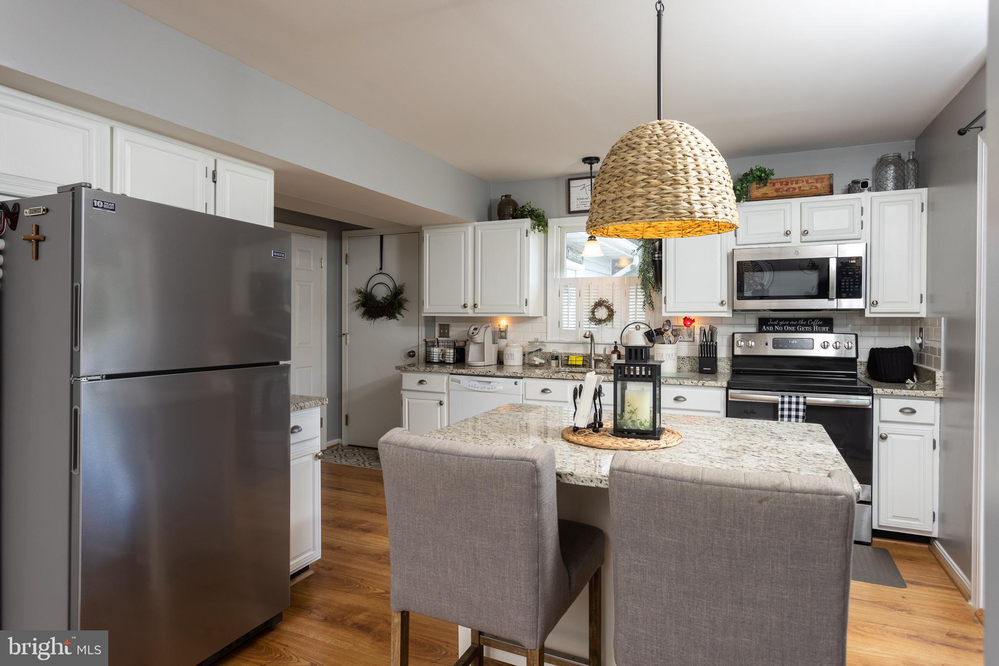 MAJORS CHOICE - Residential