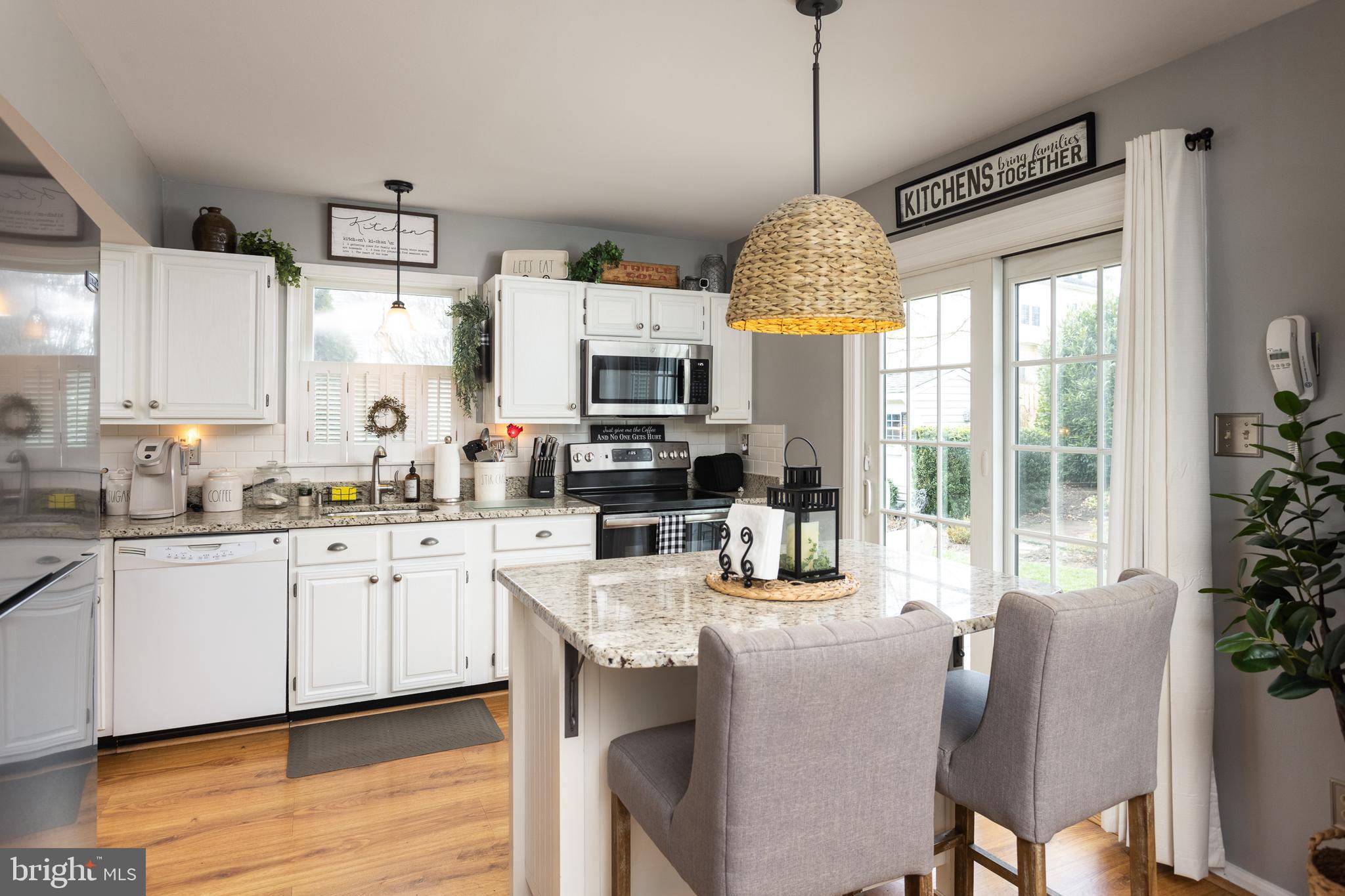 MAJORS CHOICE - Residential