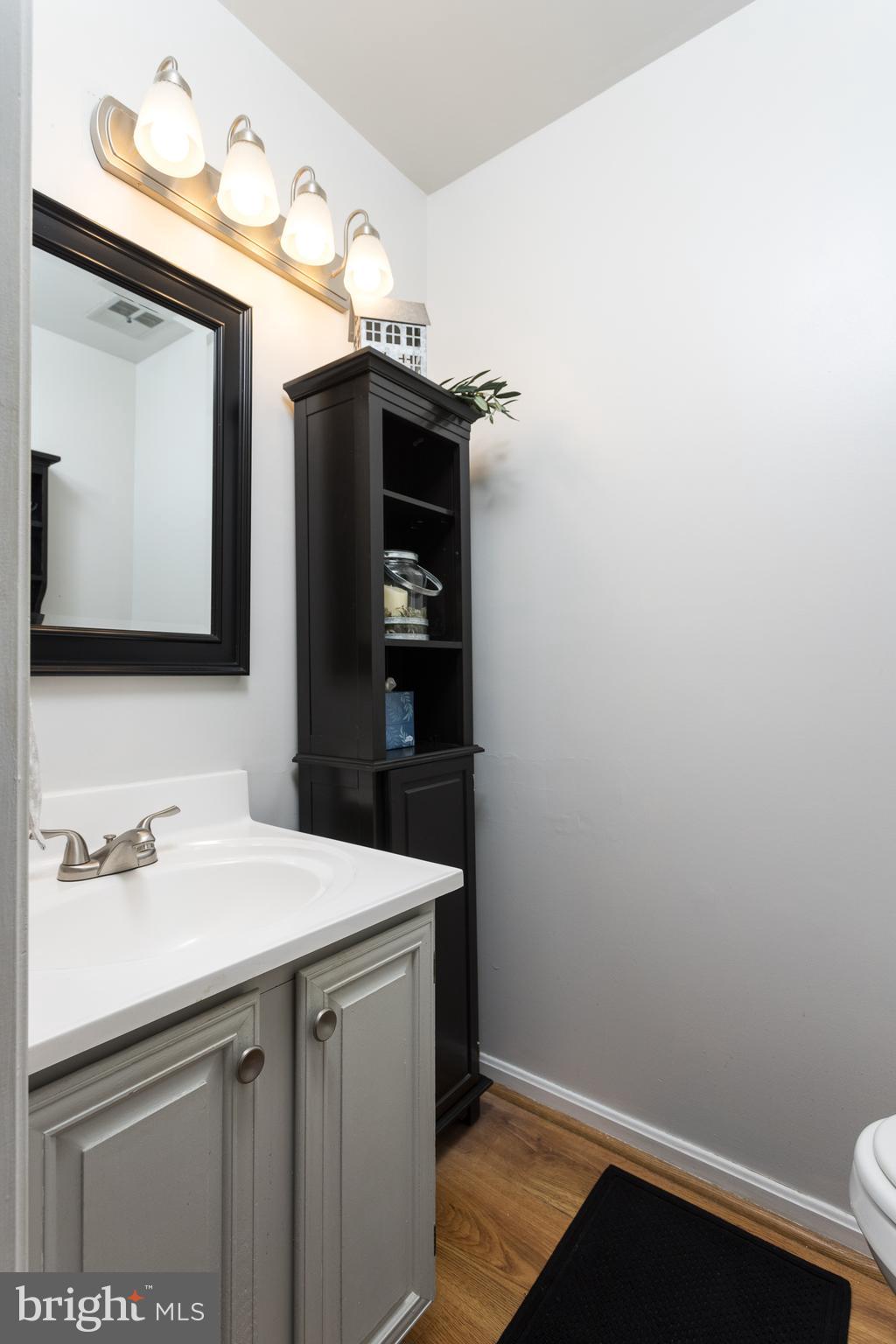 MAJORS CHOICE - Residential