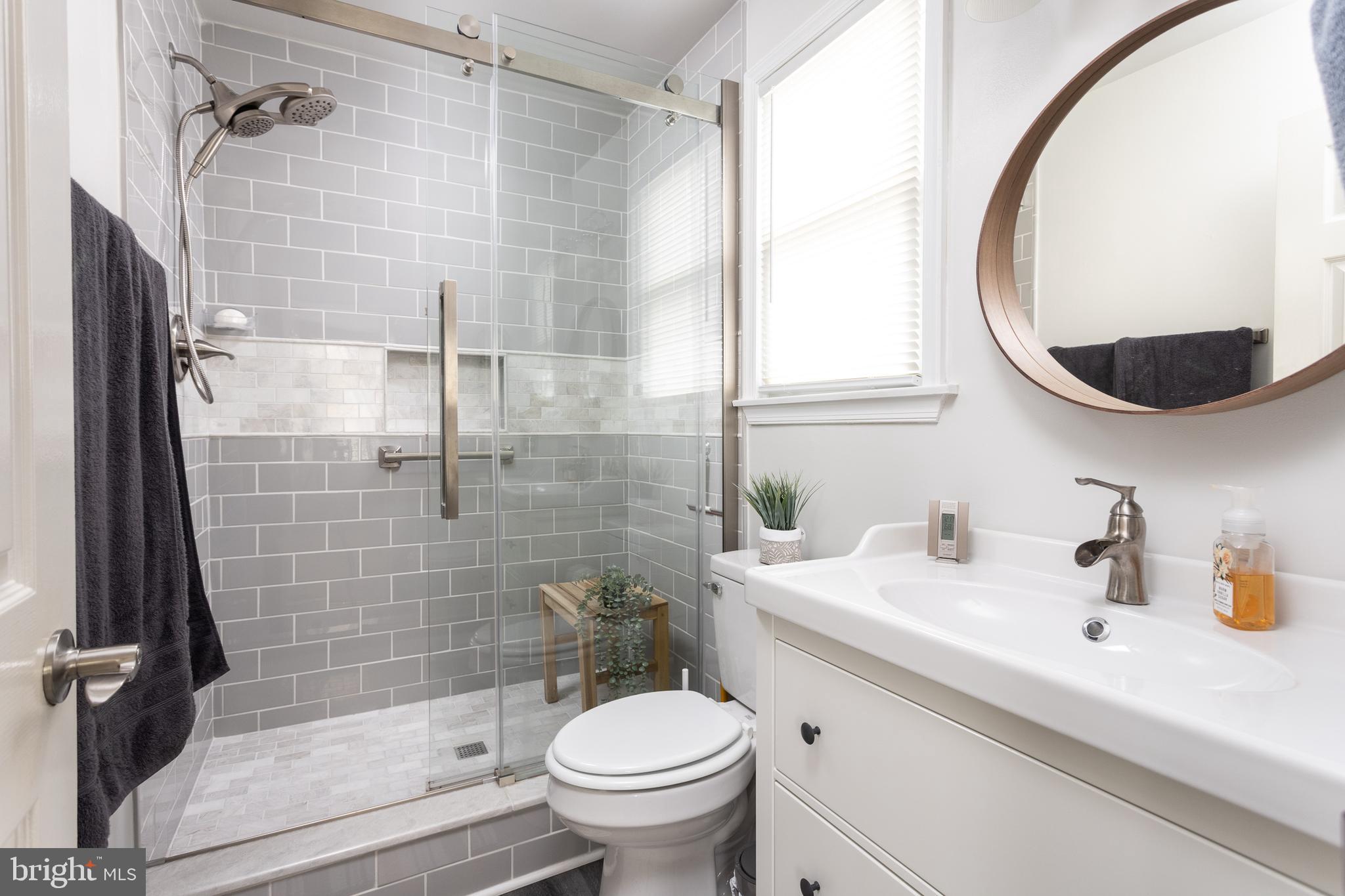 MAJORS CHOICE - Residential