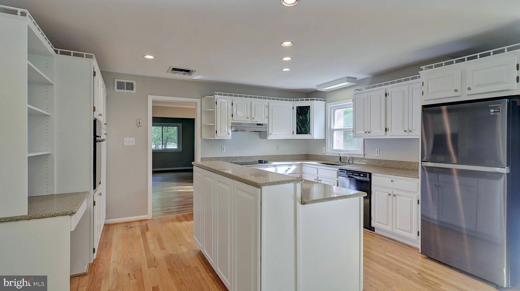 CHAPEL HILL - Residential