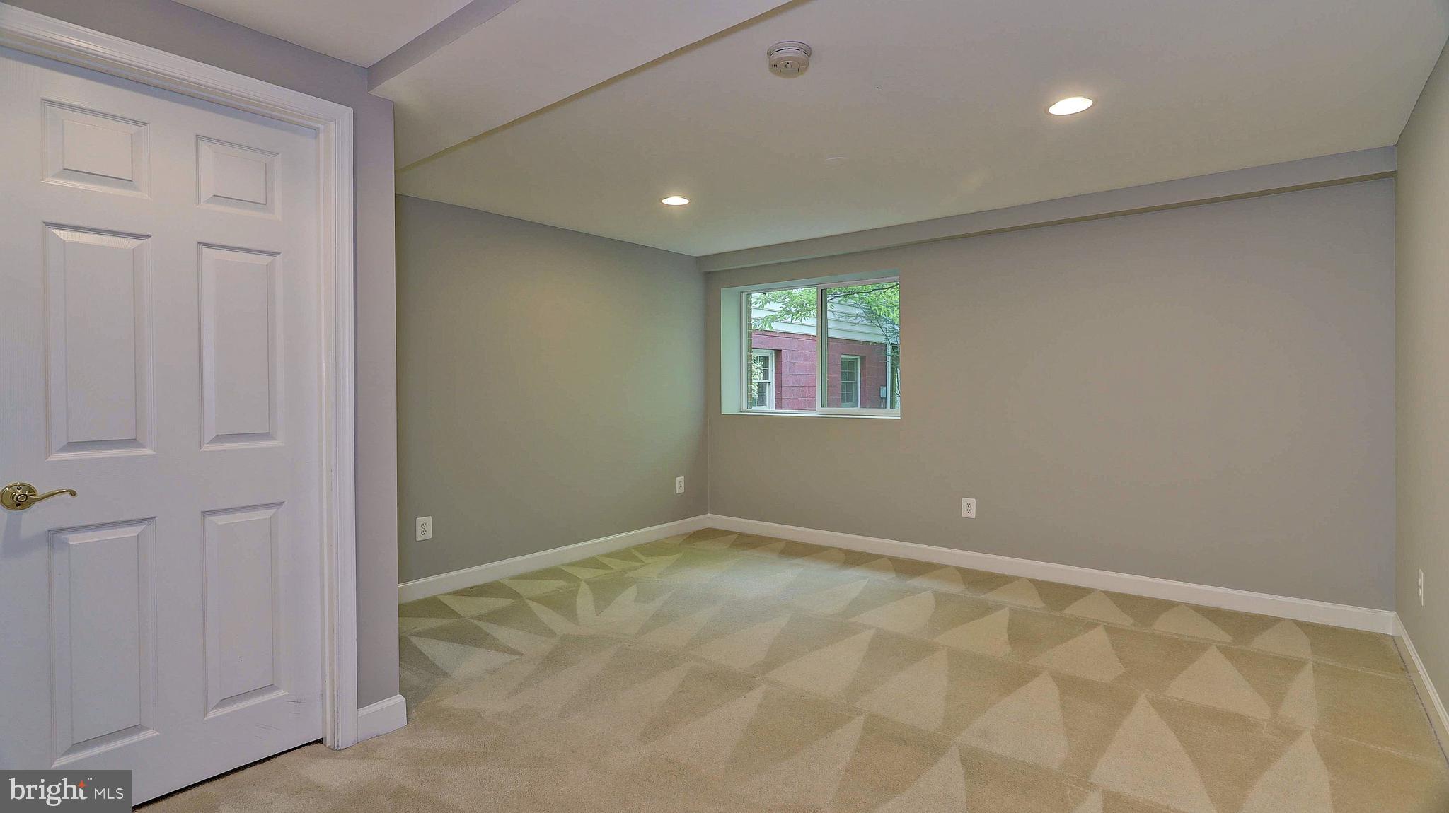 CHAPEL HILL - Residential