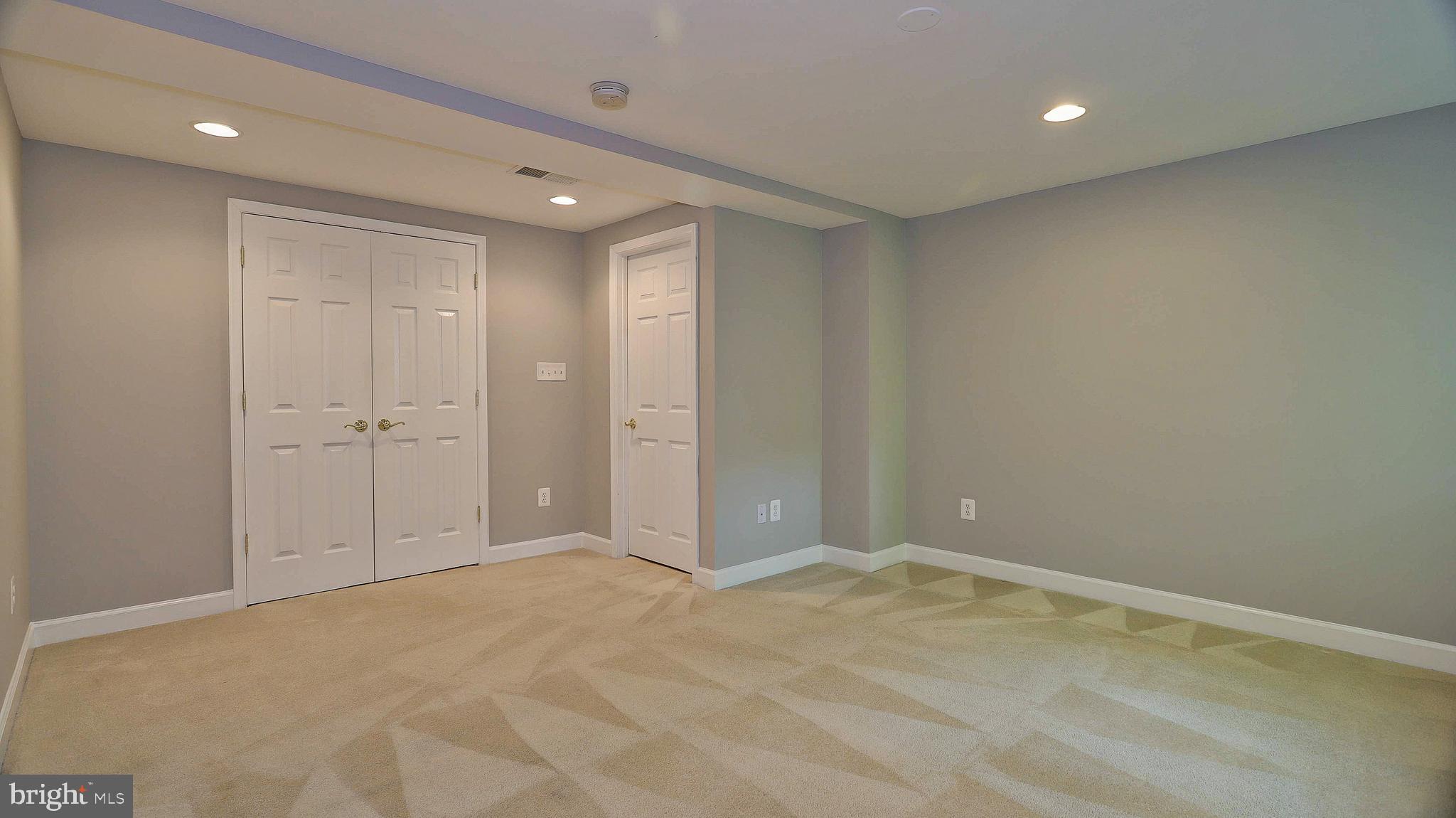 CHAPEL HILL - Residential