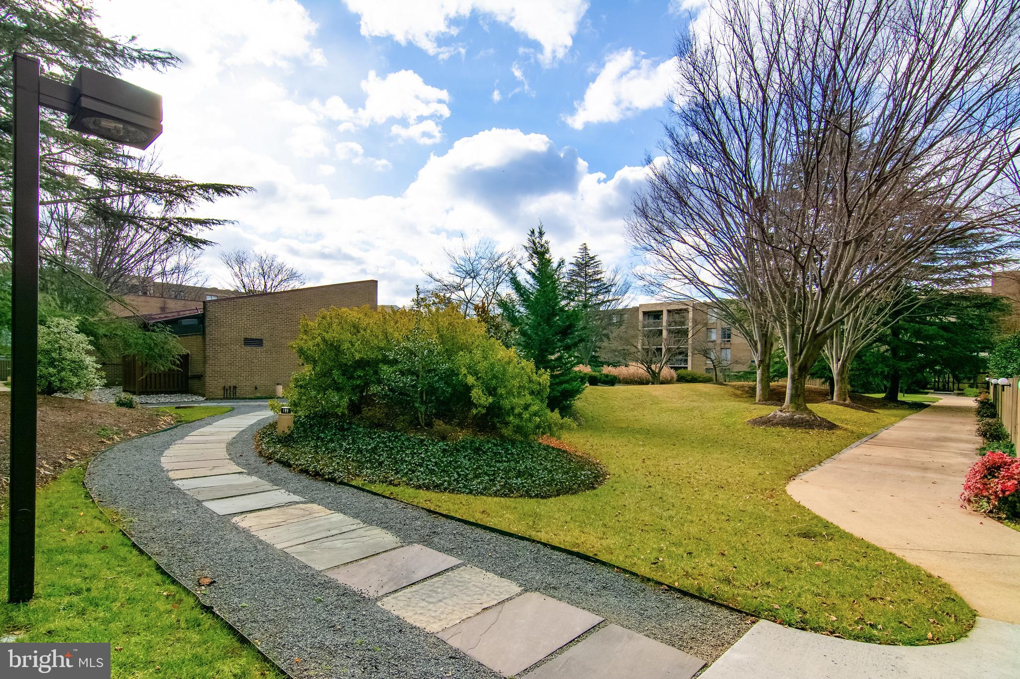 THE PLAZA - Residential