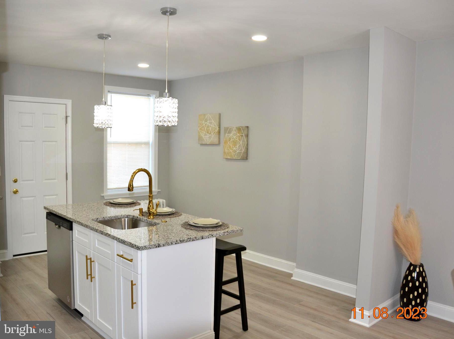 BAYVIEW - Residential Lease