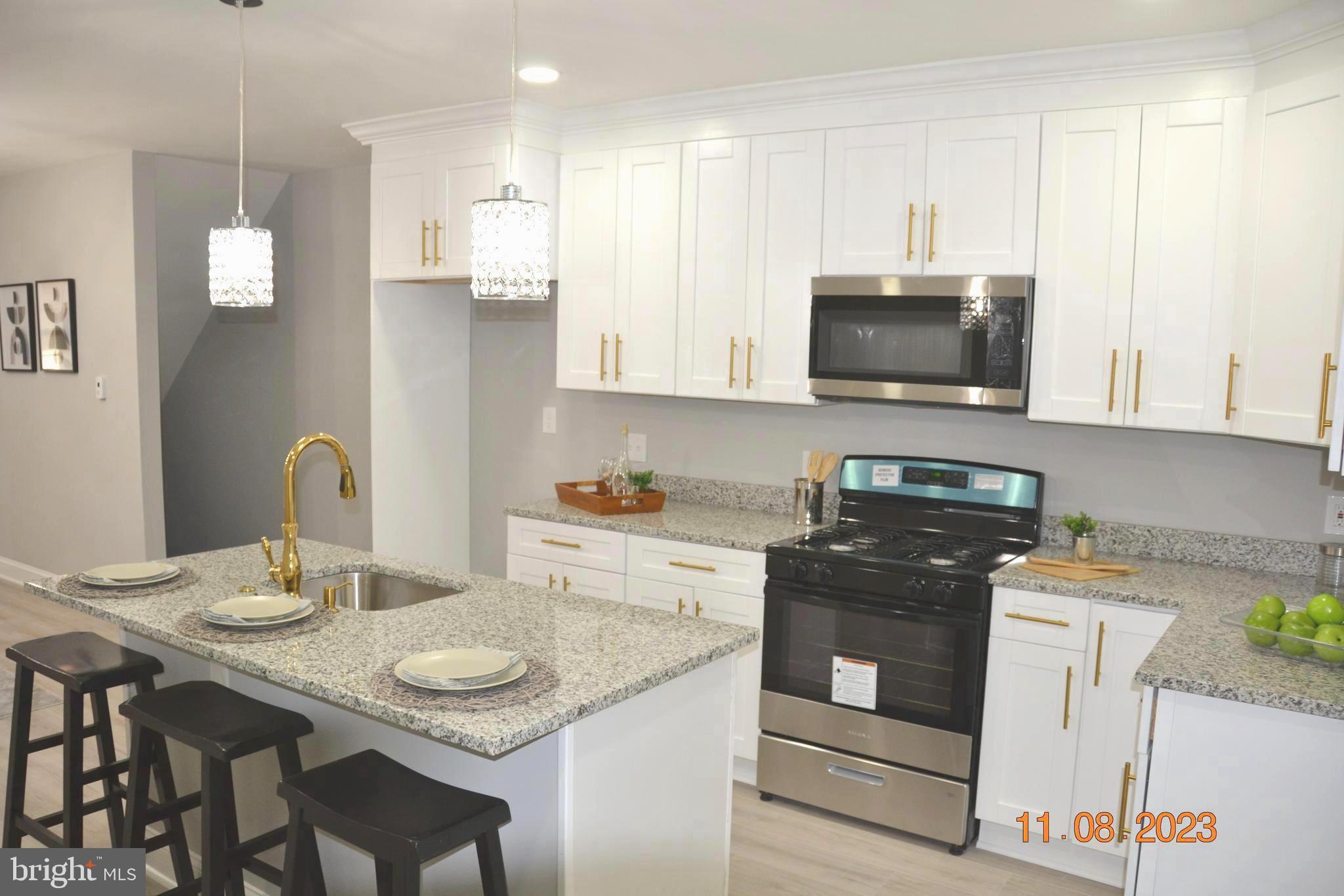 BAYVIEW - Residential Lease