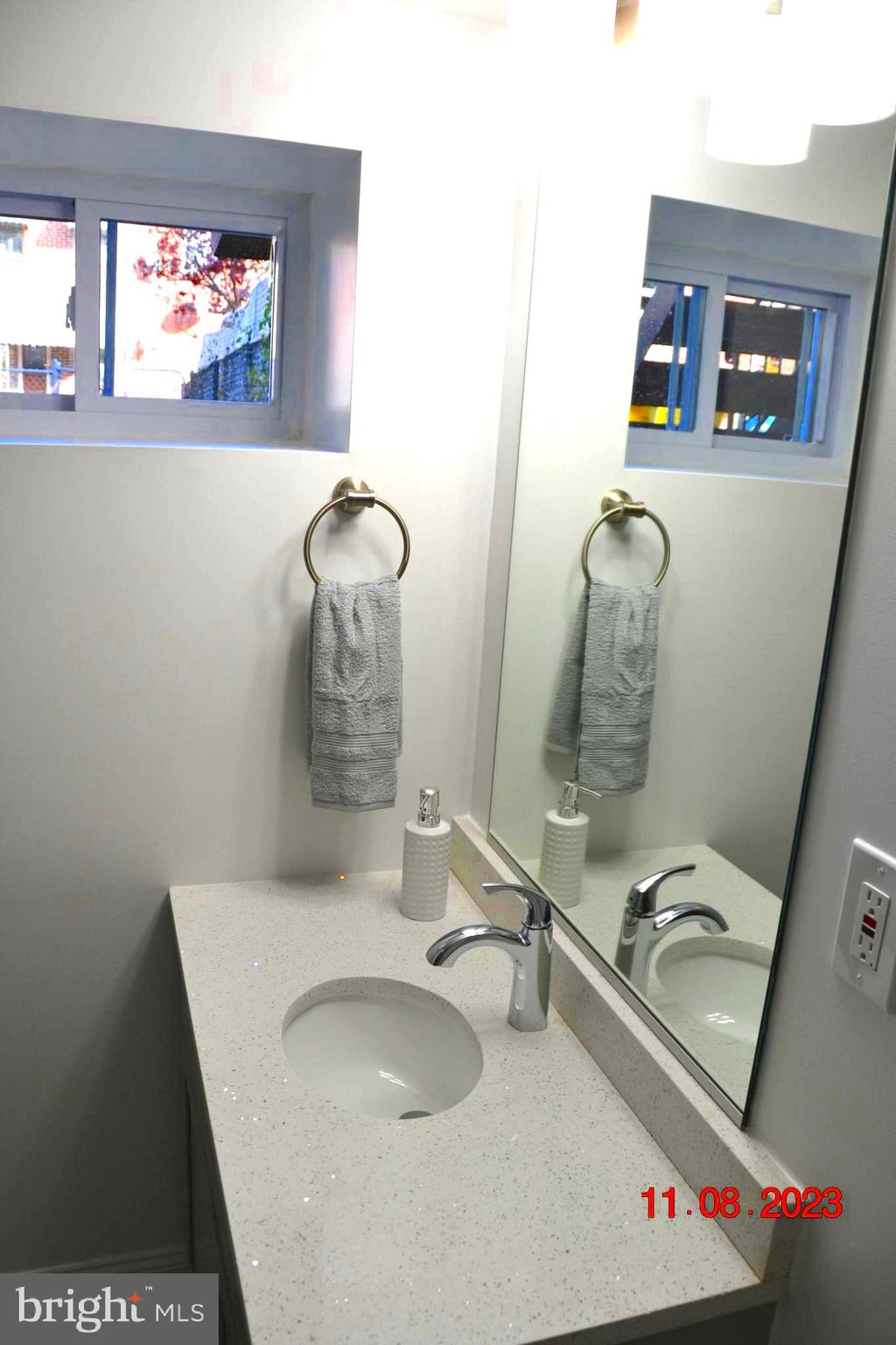 BAYVIEW - Residential Lease