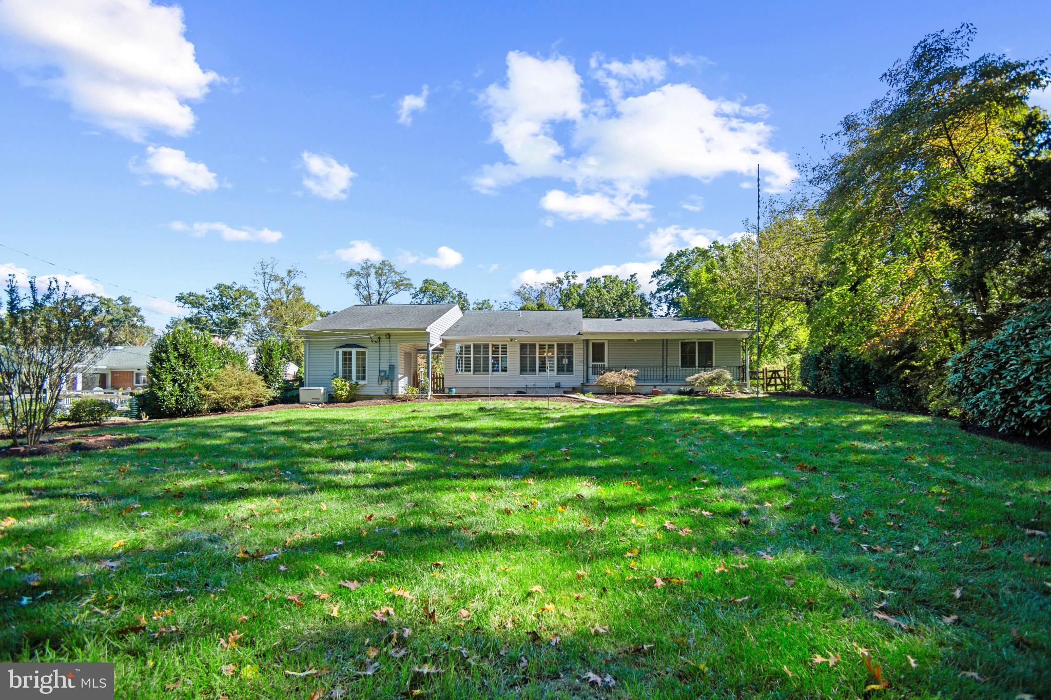 DULANEY FOREST - Residential