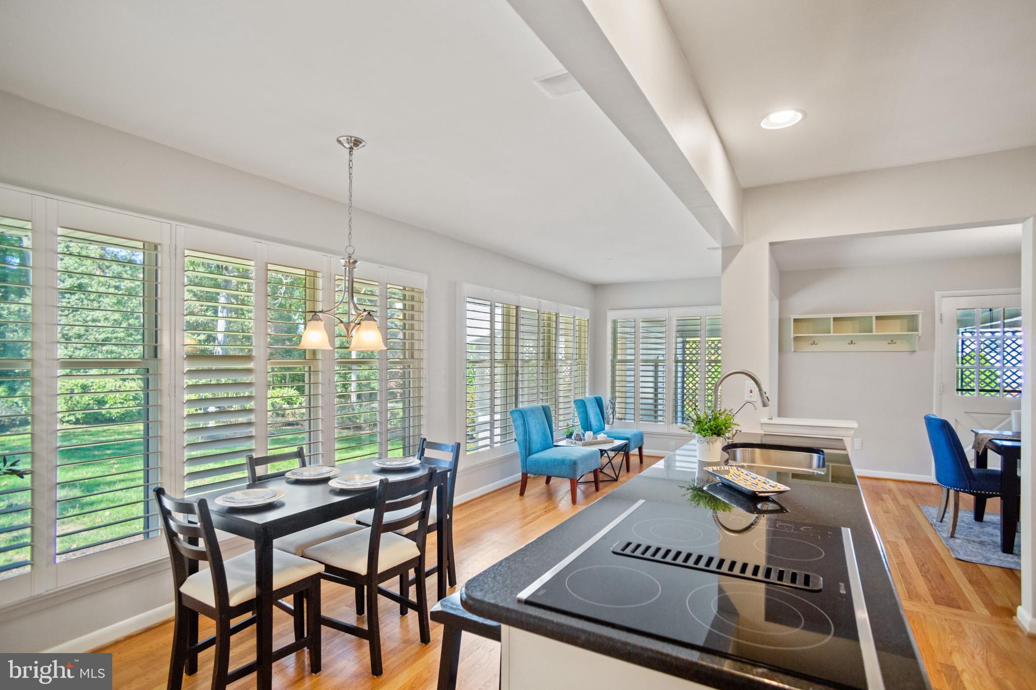 DULANEY FOREST - Residential