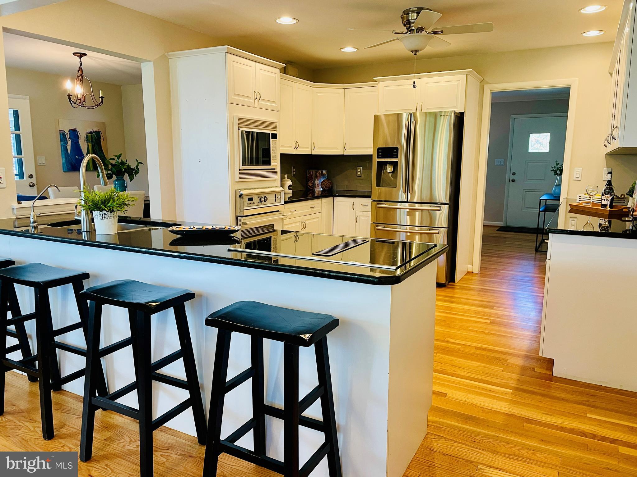 DULANEY FOREST - Residential