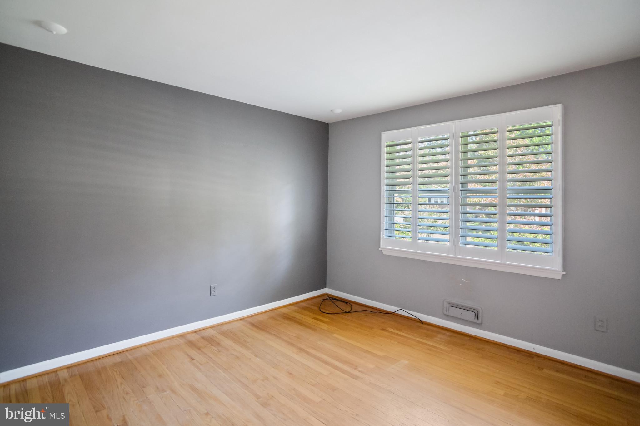 DULANEY FOREST - Residential