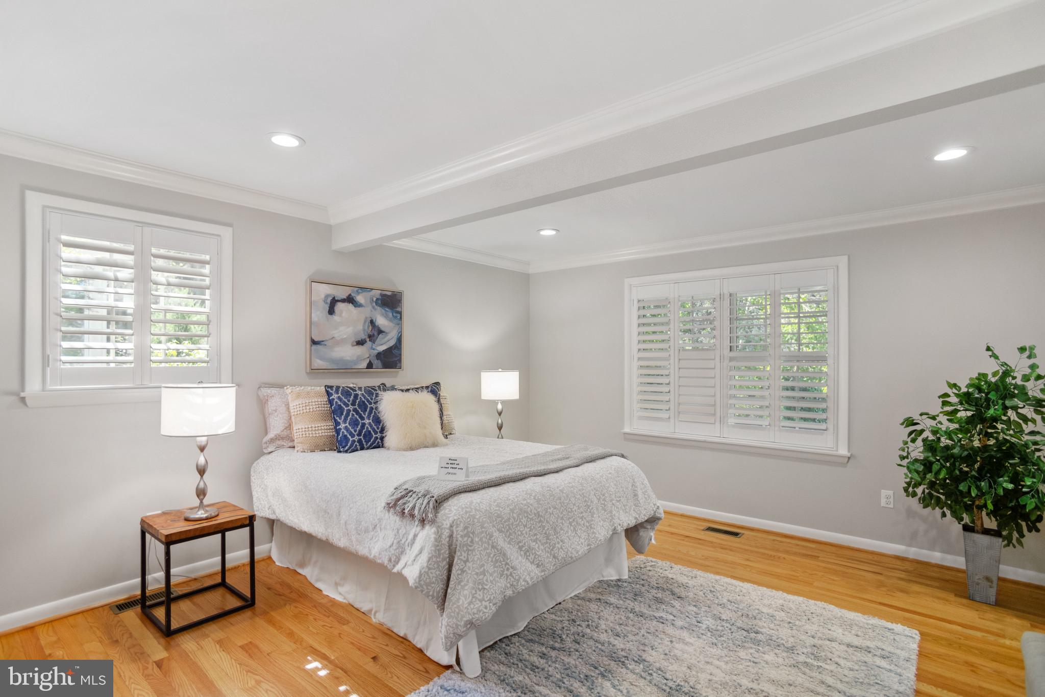 DULANEY FOREST - Residential