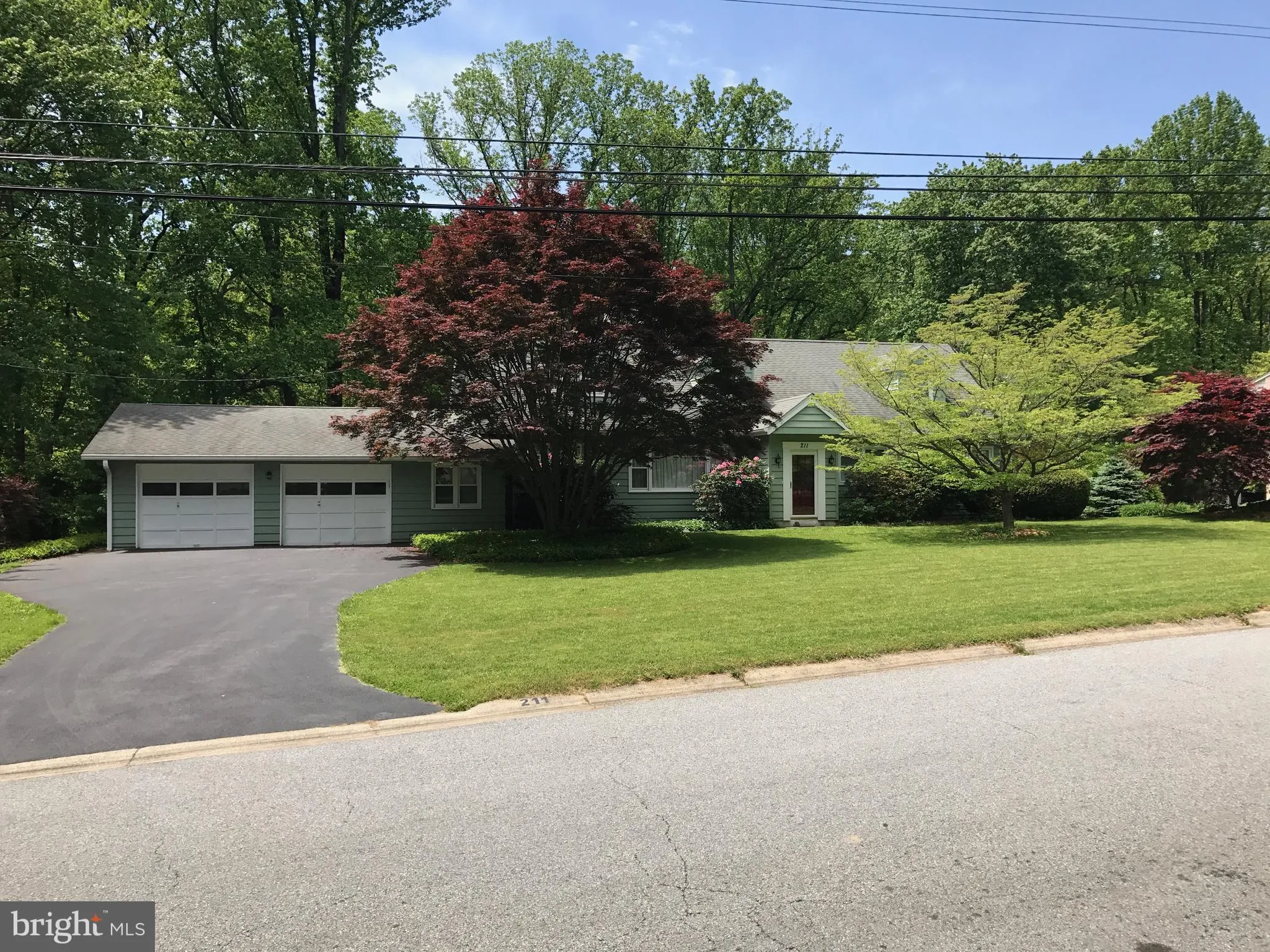 211 Saturn Drive, Newark, DE 19711
