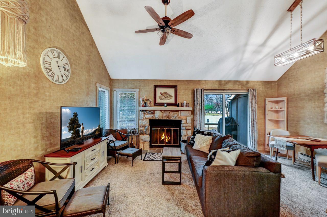 SNOW RIDGE VILLAGE - Residential